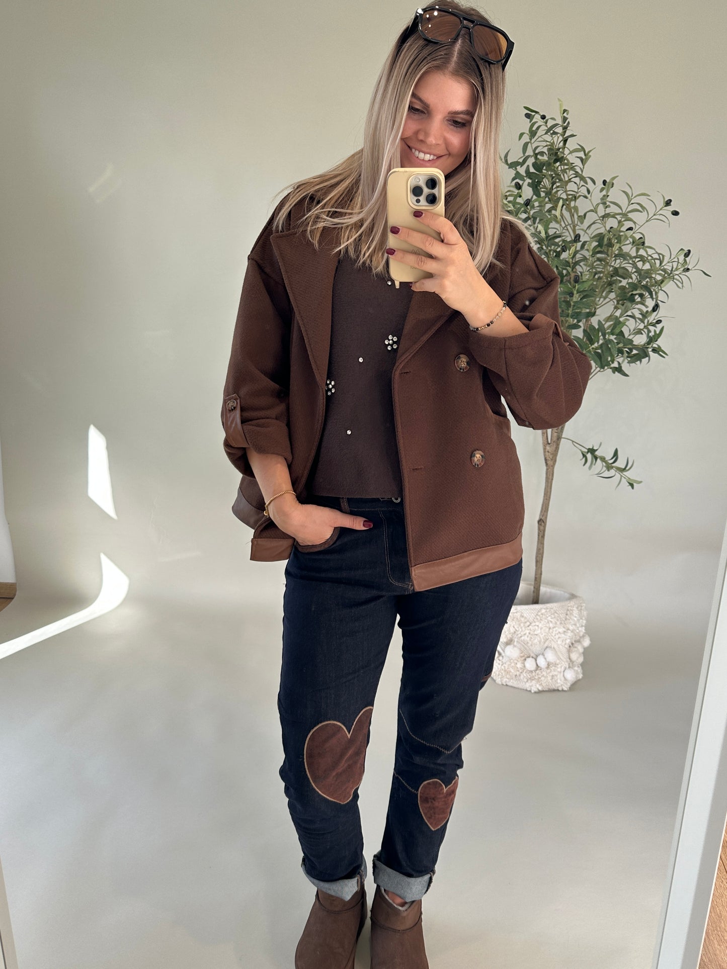 jeans s. woman mit herz applikation vorne