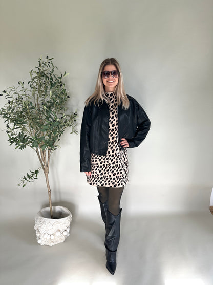 Strickkleid in Beige/Braun/Schwarz Leo-Muster ( kurzarm )