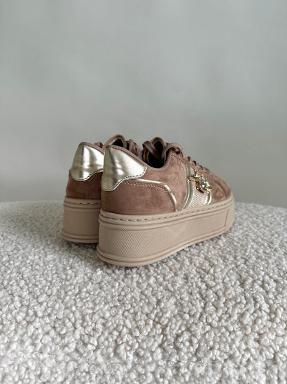 Sneaker Braun/Beige mit Glitzerbiene an der Seite