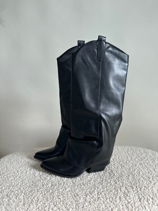Stiefel in Schwarz