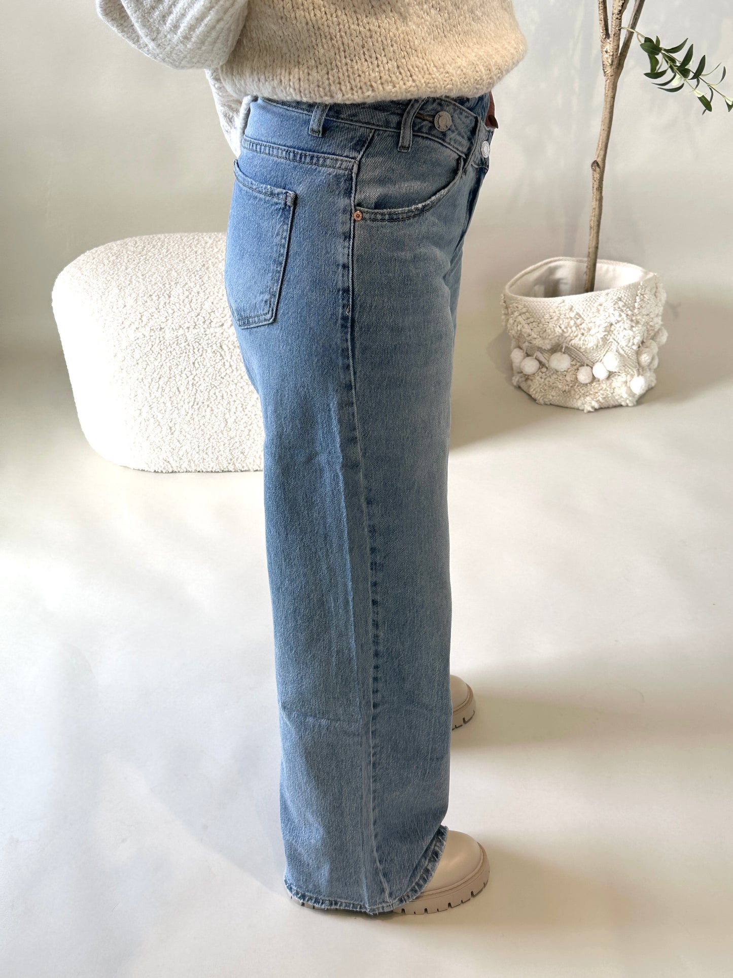 jeans wide leg (reißverschluß schief)
