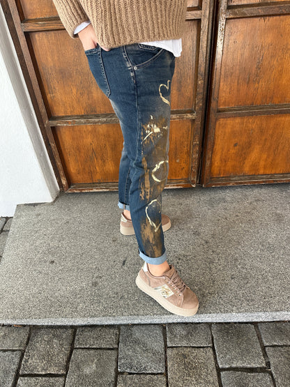 Jeans mit Aufdruck in Zimt