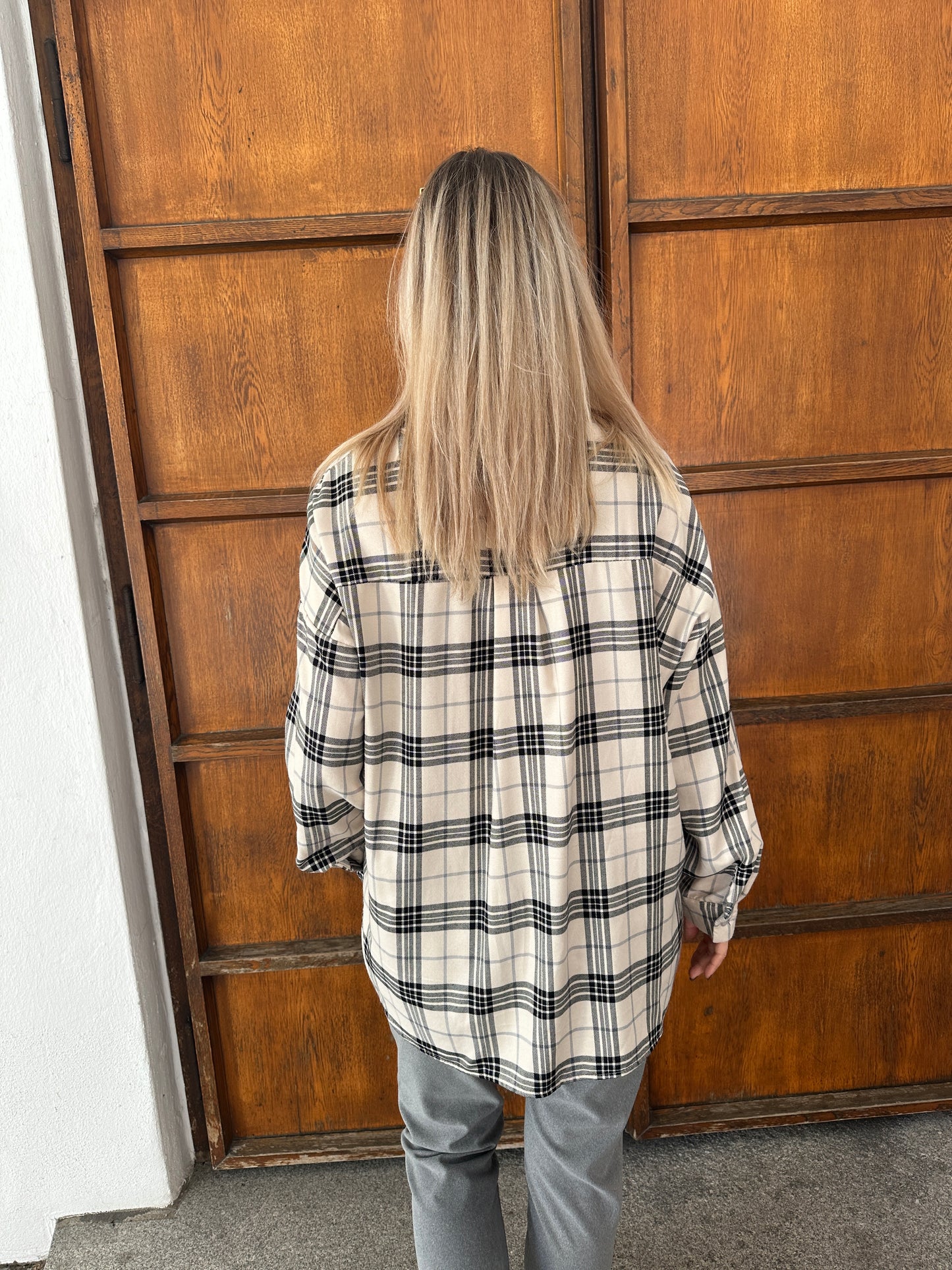 hemdbluse in beige/grau/schwarz