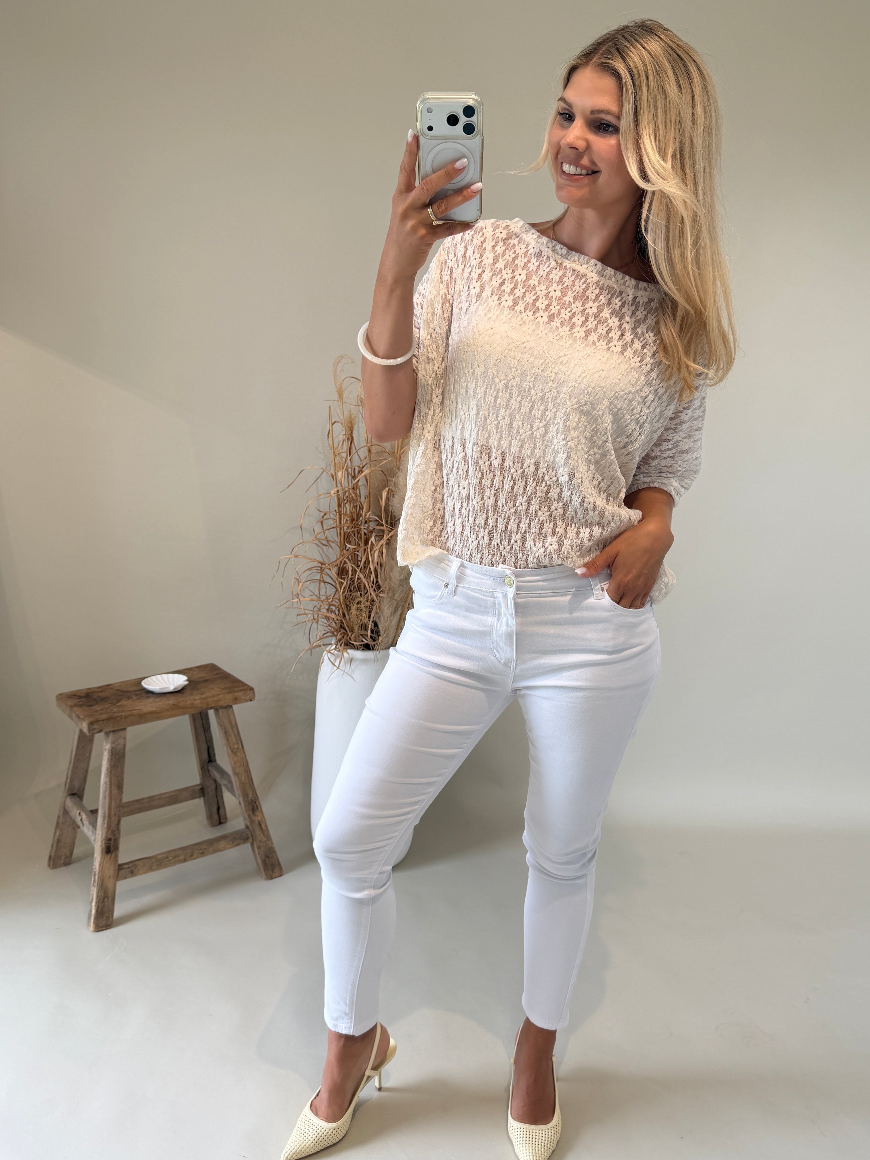 T-Shirt in spitze in Beige