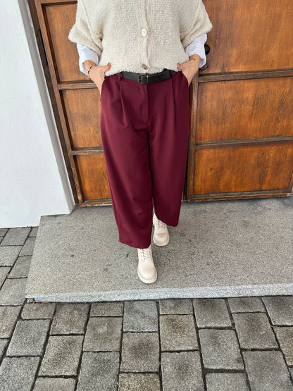 Balloon Hose in Burgundy