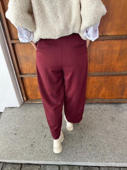 Balloon Hose in Burgundy