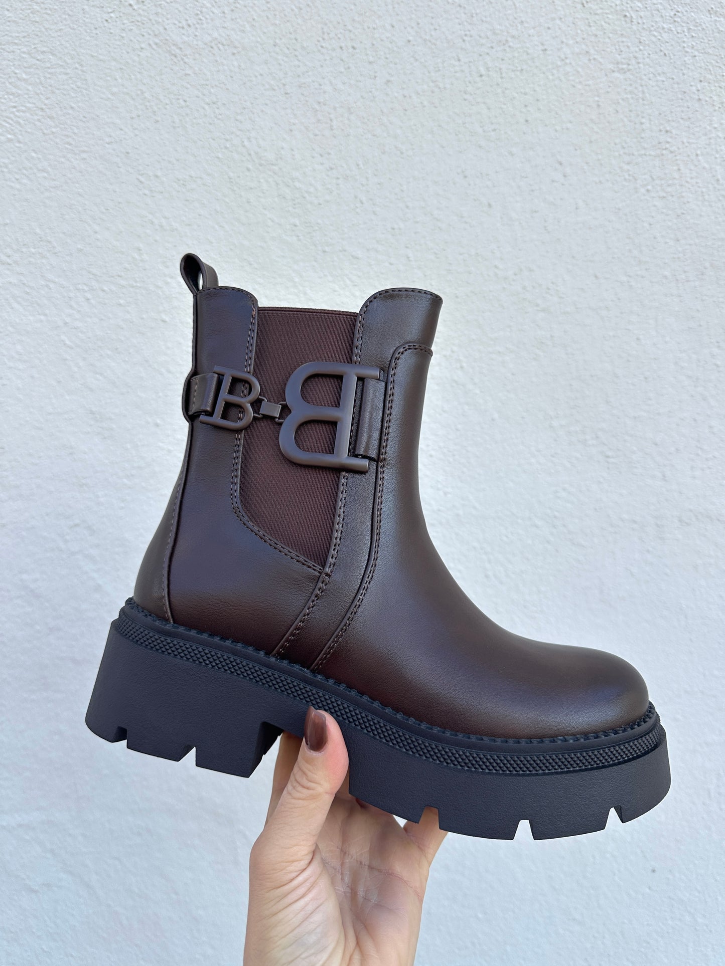 boots in schokobraun