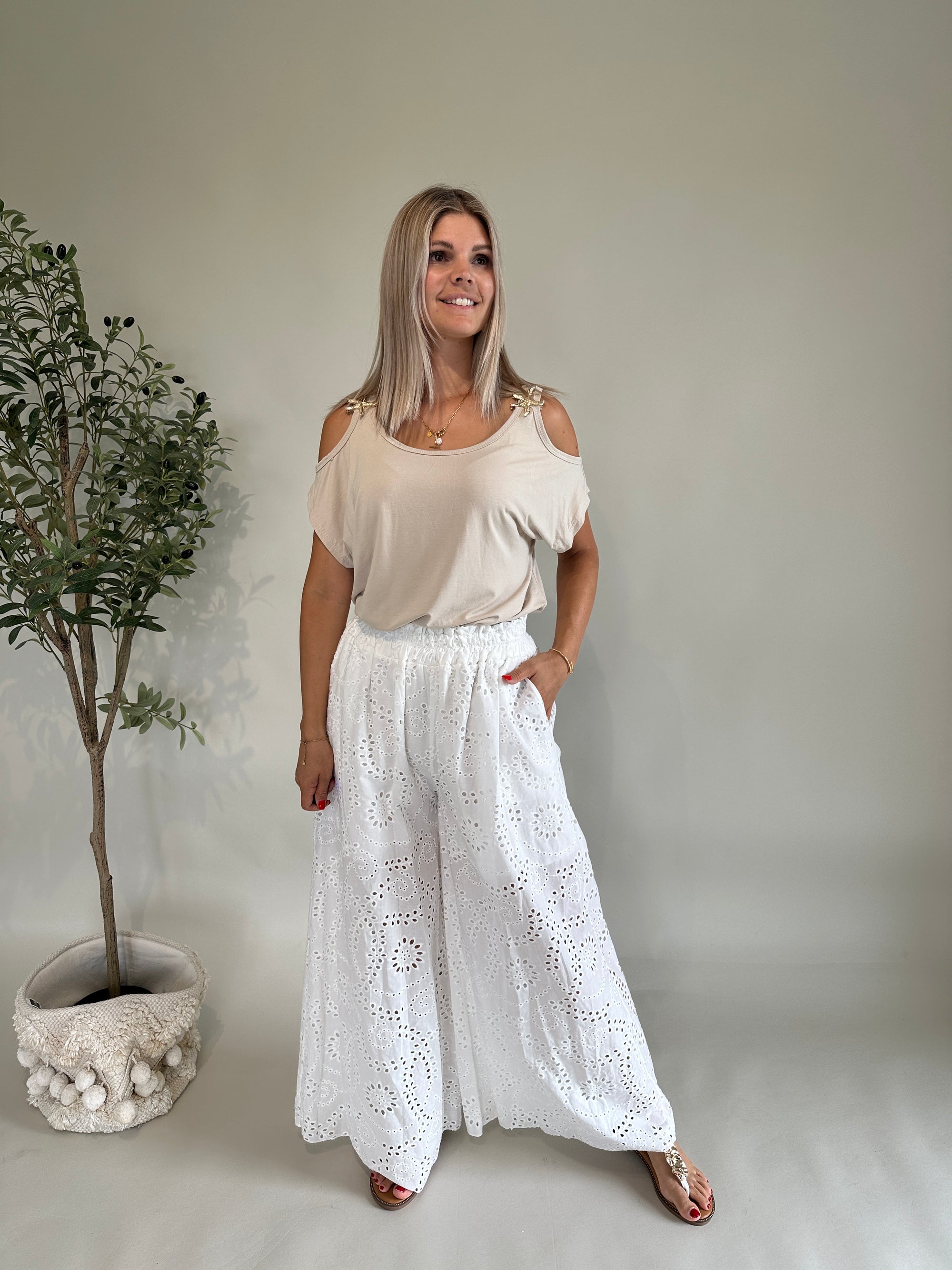 Hose aus Spitze in Weiß