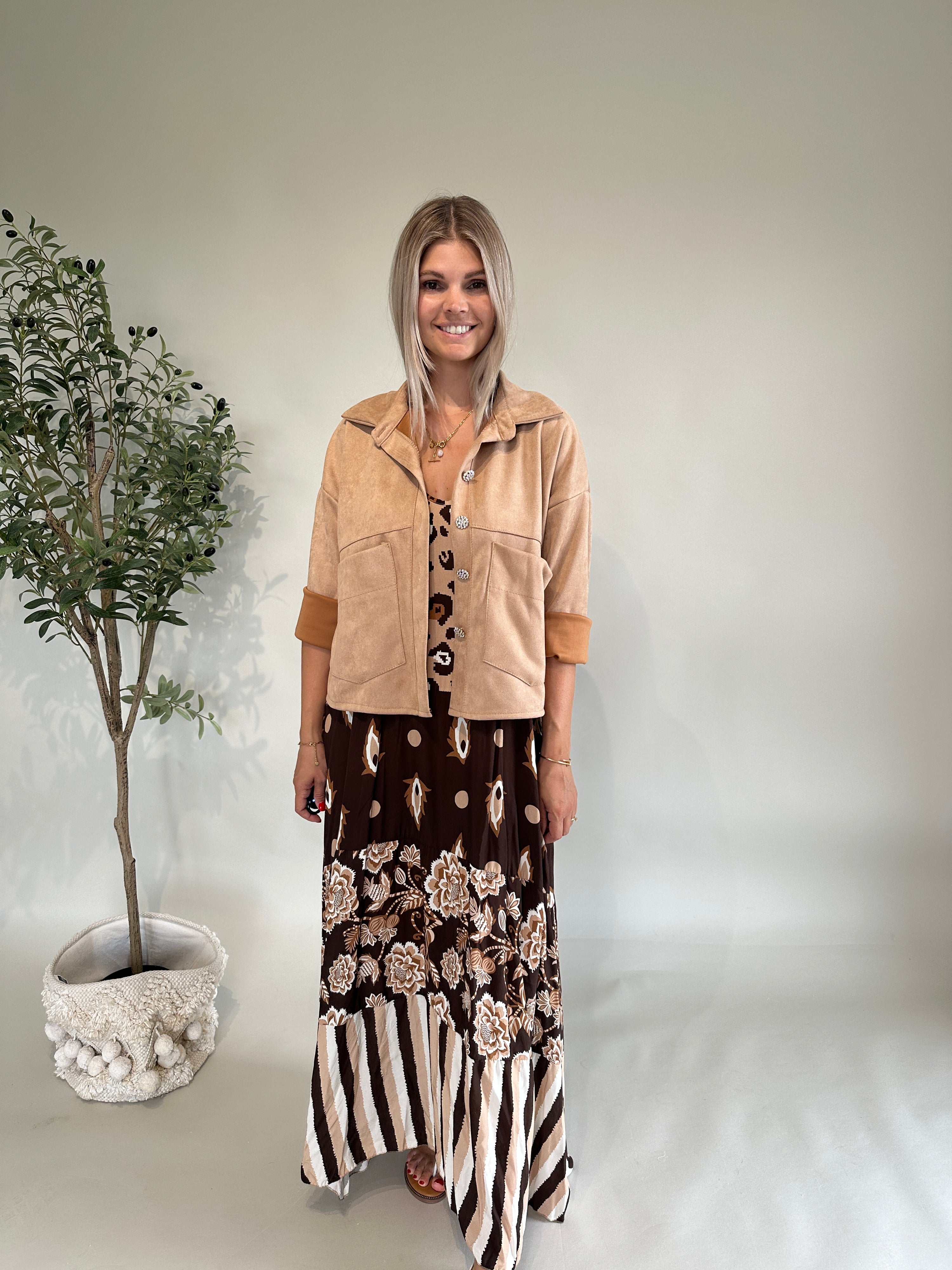 Kleid in Schokobraun/ Beige/ Wollweiß