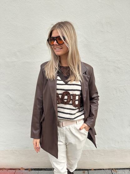 Pullover mit Streifen in Wollweiß/Schokobraun mit Aufschrift  Amour