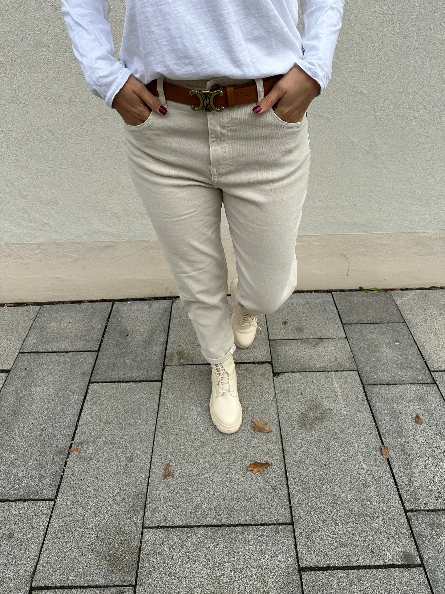 mom jeans in beige