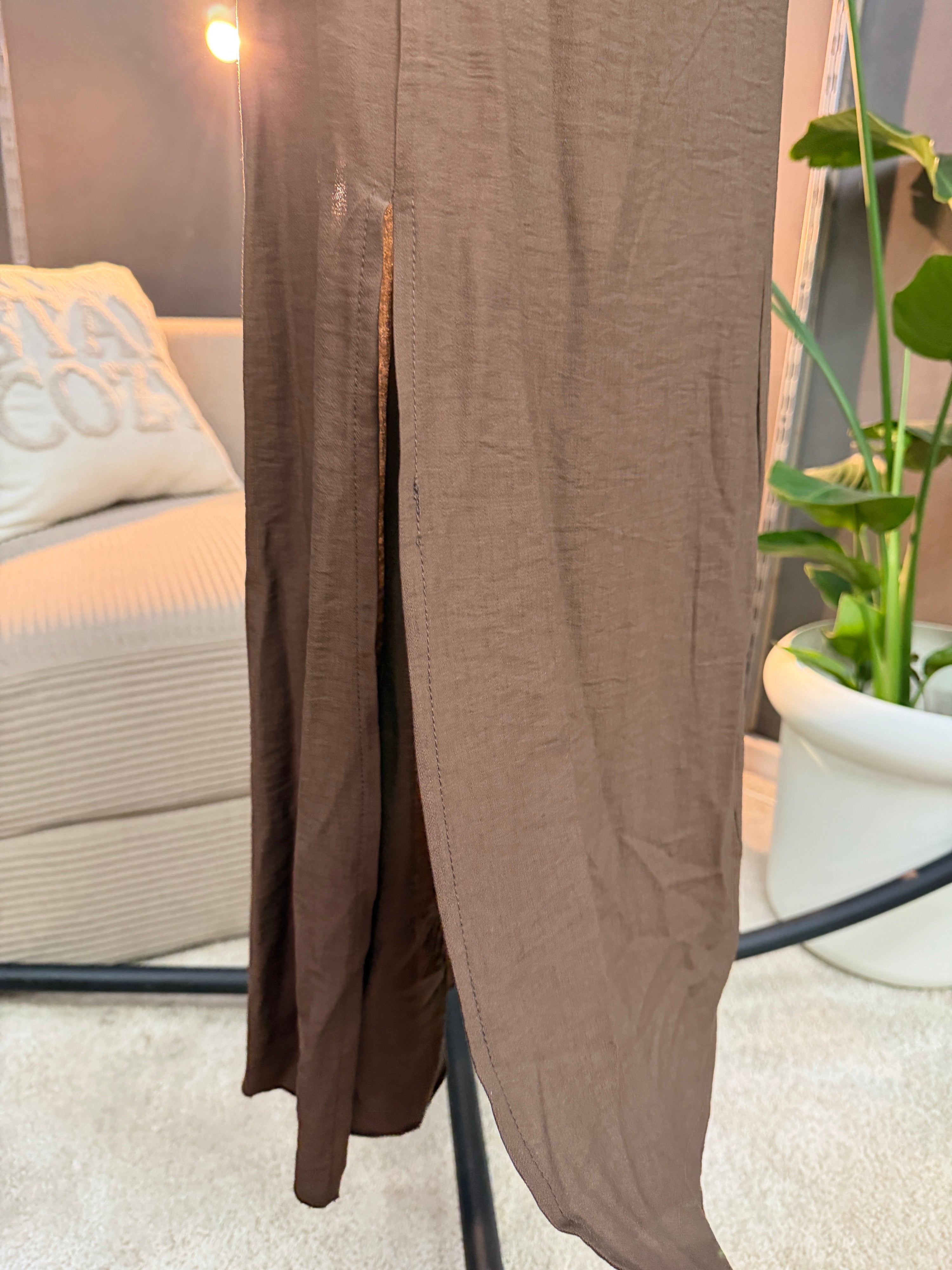 #7 Kleid in Schokobraun mit Perlen