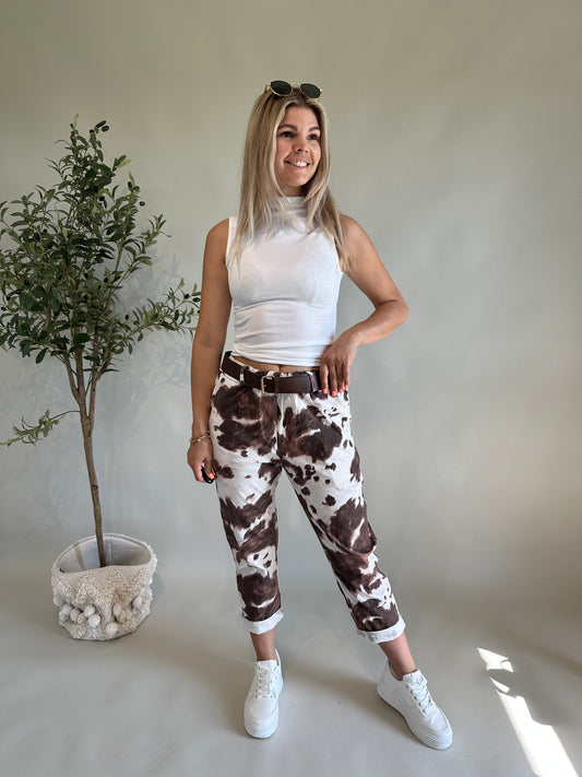 T-Shirt mit Stehkragen in Weiß