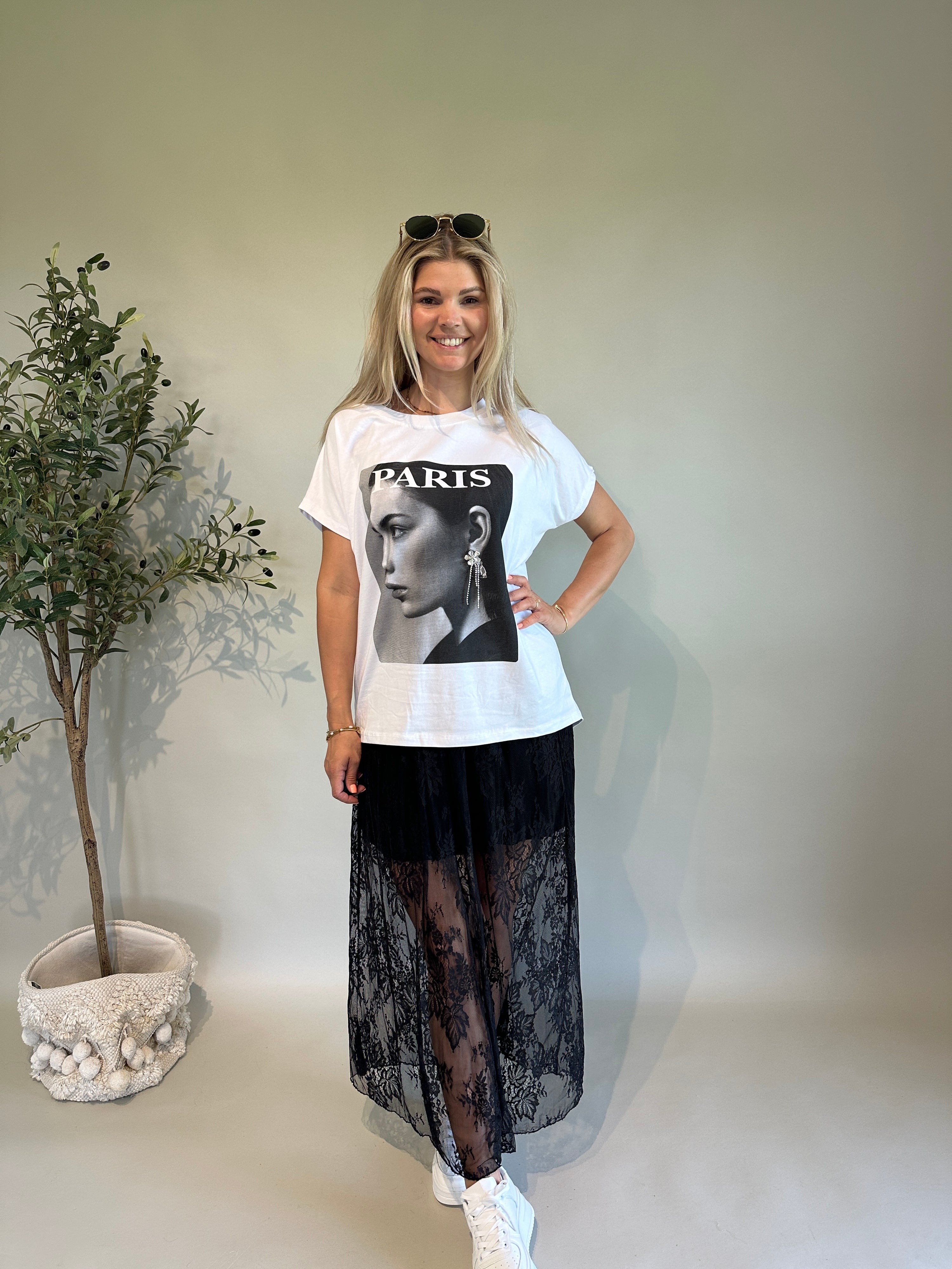 T-Shirt in Weiß mit Aufdruck Paris und Glitzeranhänger