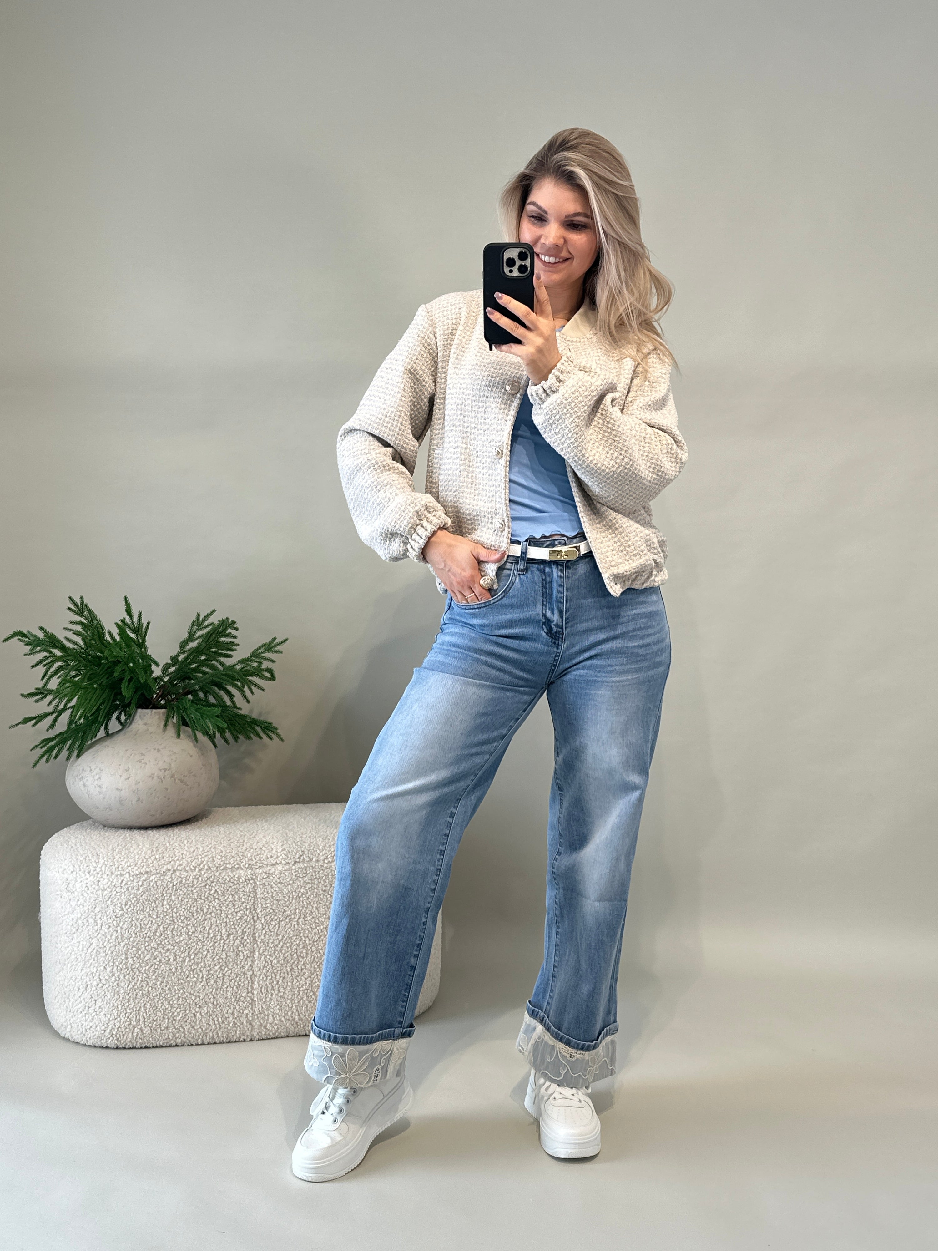 Jacke in Hellblau & Beige mit Muster