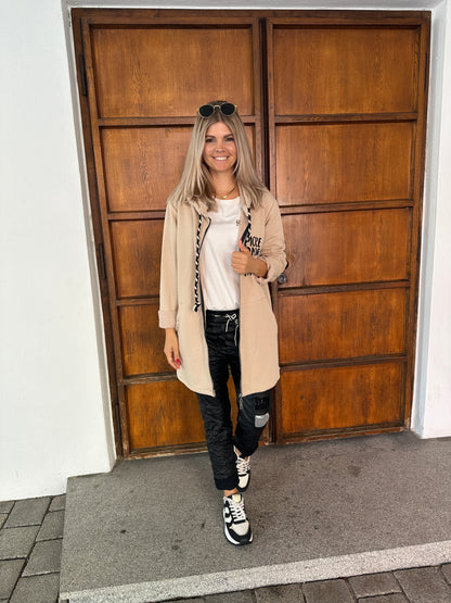 Sneaker in Schwarz/Beige