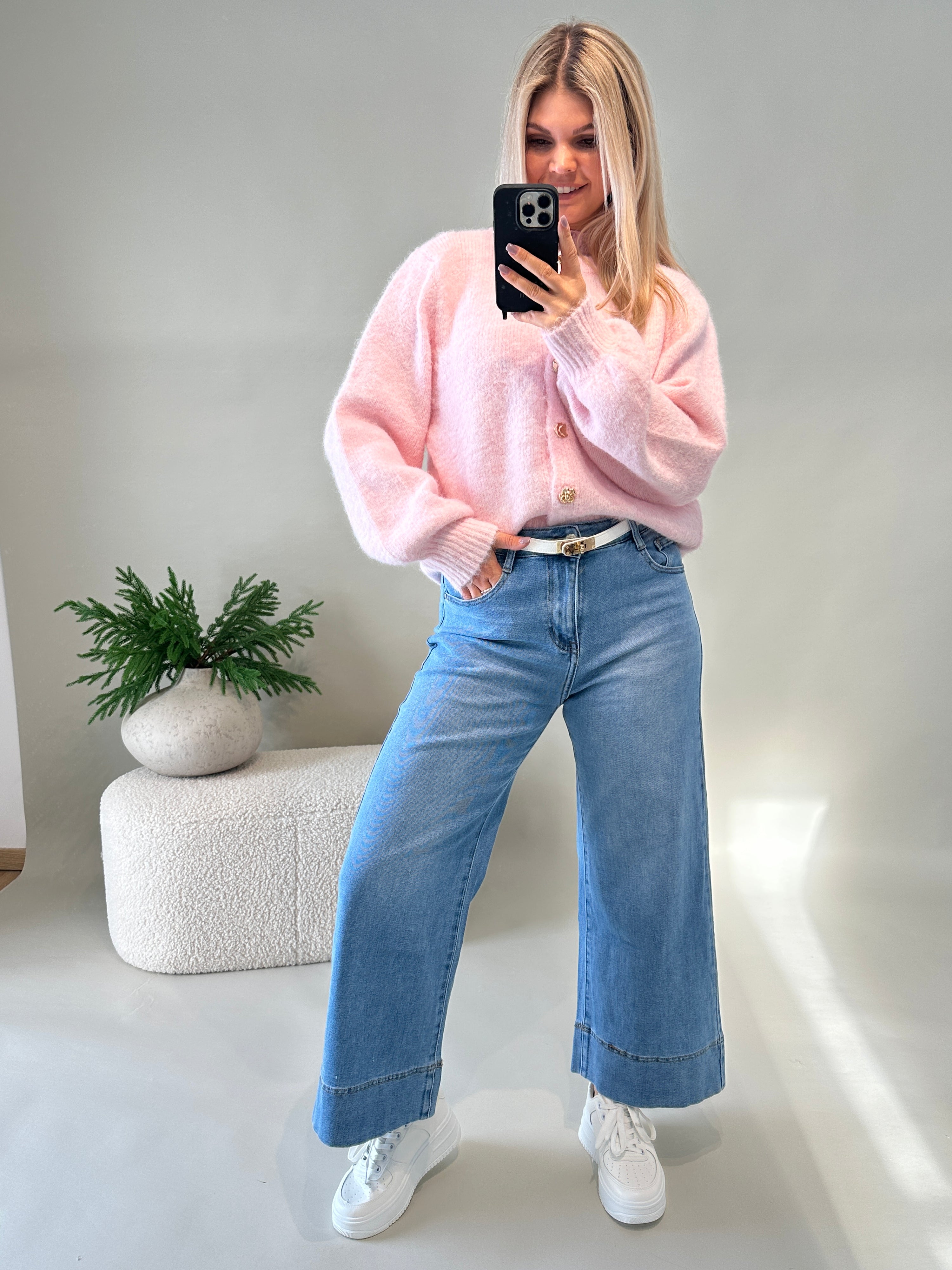 Jeans mit weitem Bein