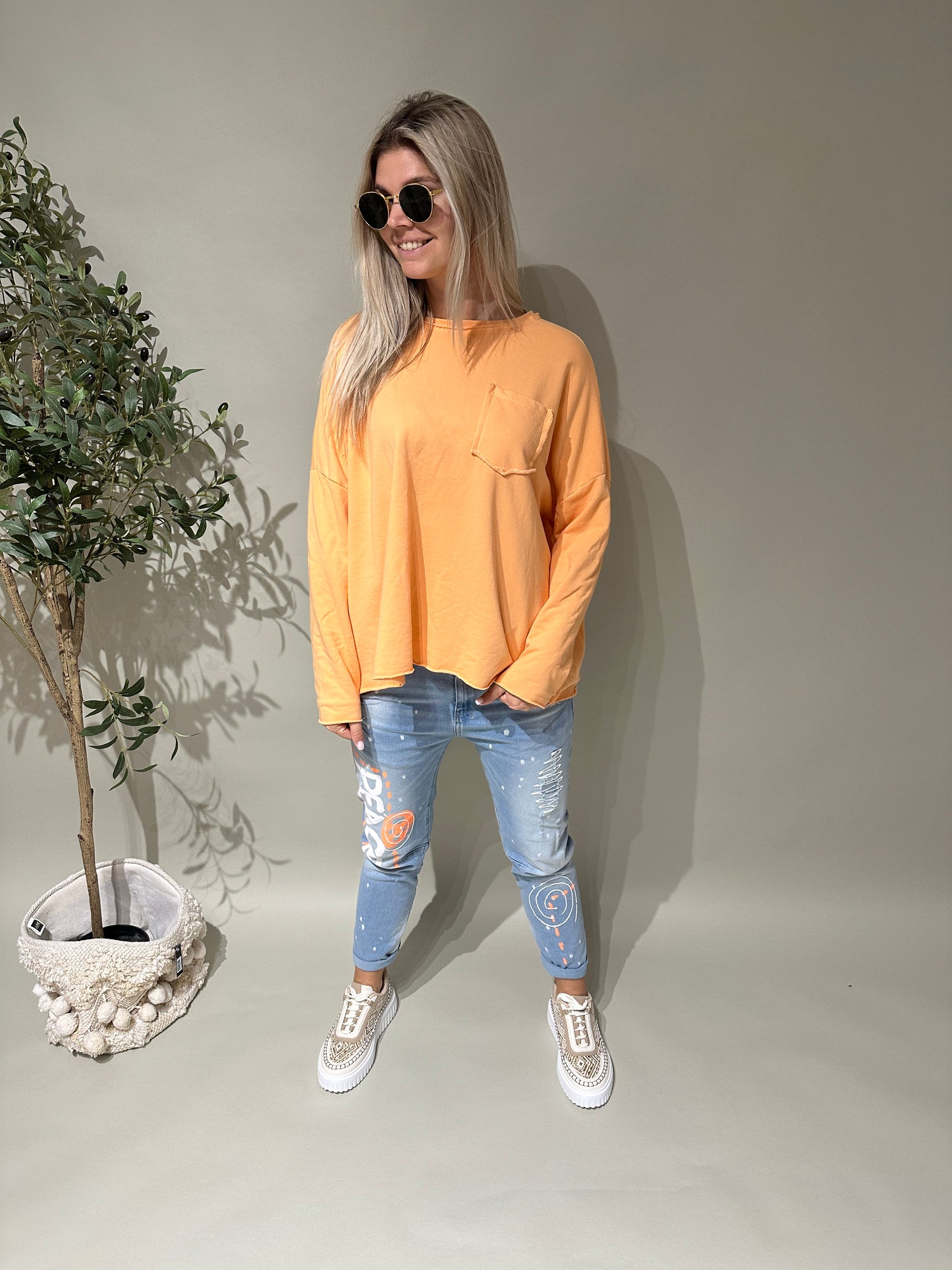 shirt in orange mit brusttasche