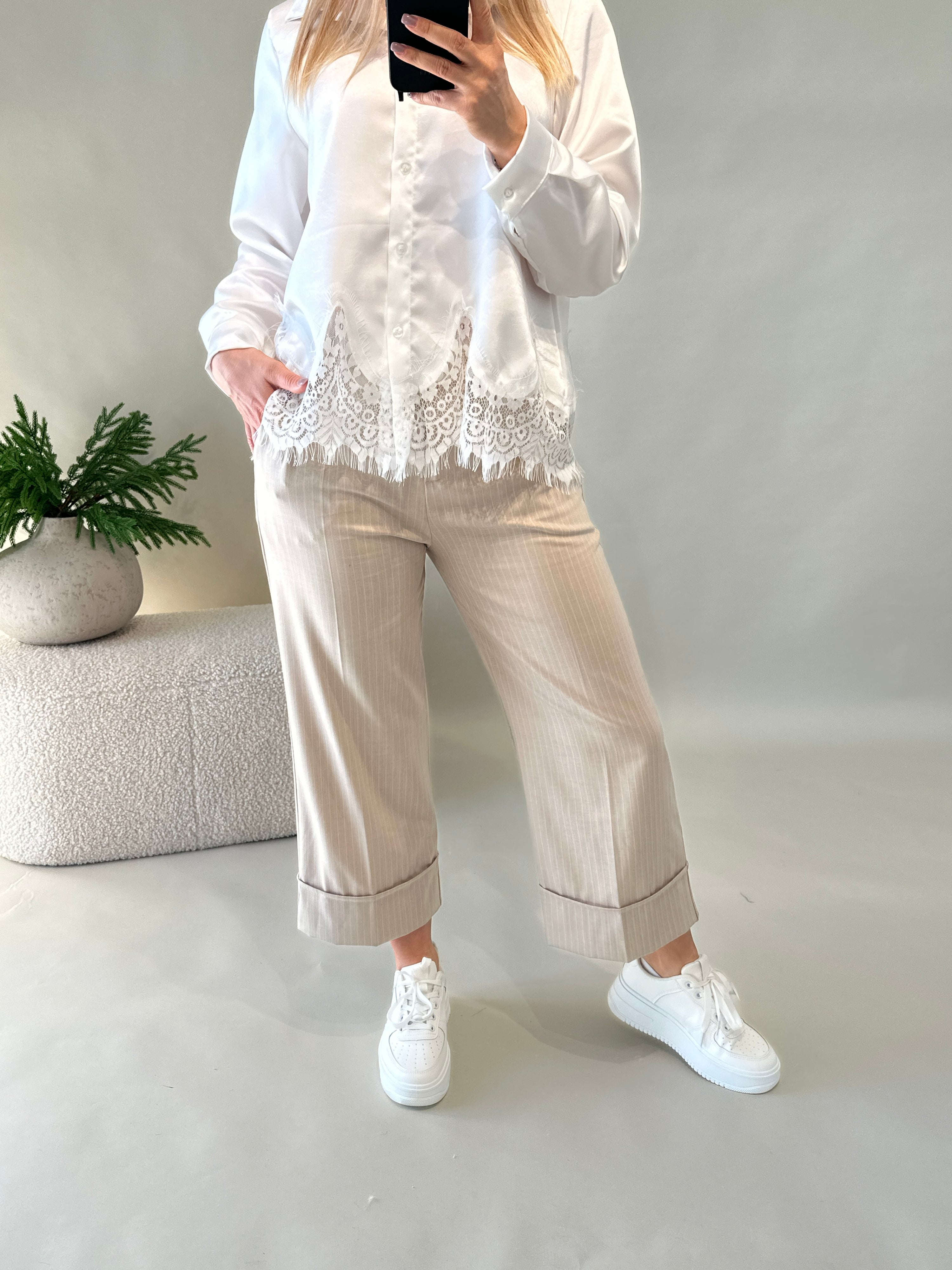 Hose in Zimt mit Nadelstreifen