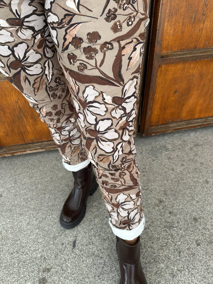 Hose mit Muster in Schokobraun/Taupe/Beige