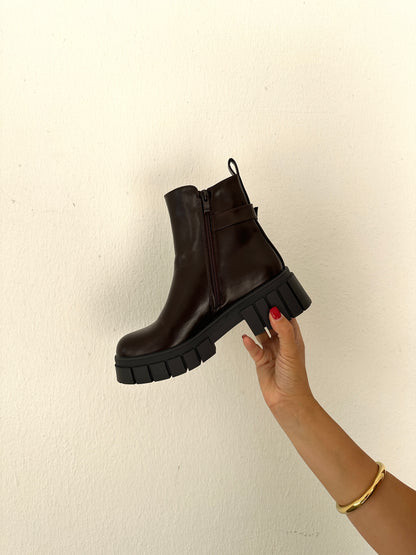 Boots in Schokobraun