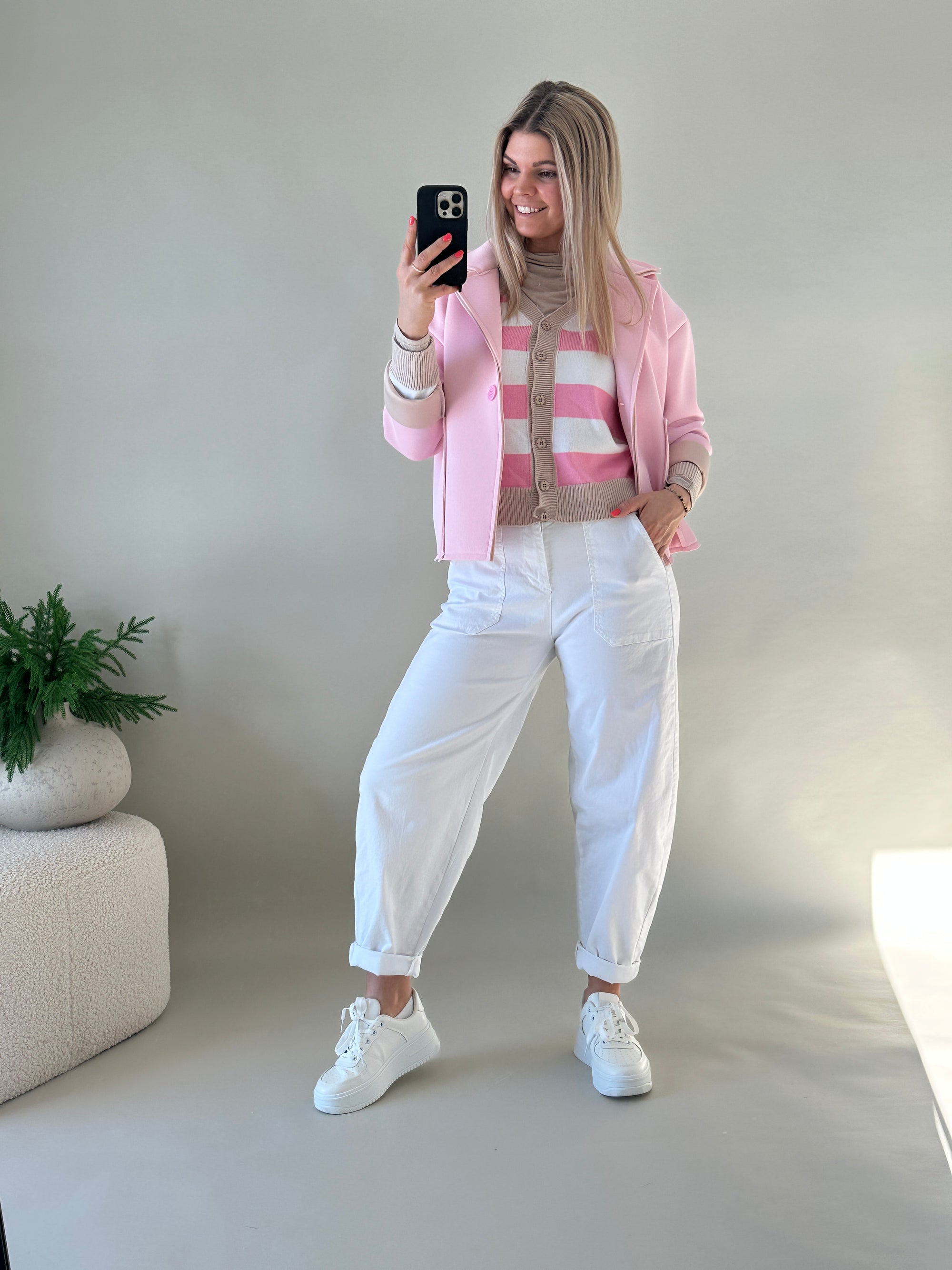 Strickjacke in Rosa/Weiß gestreift