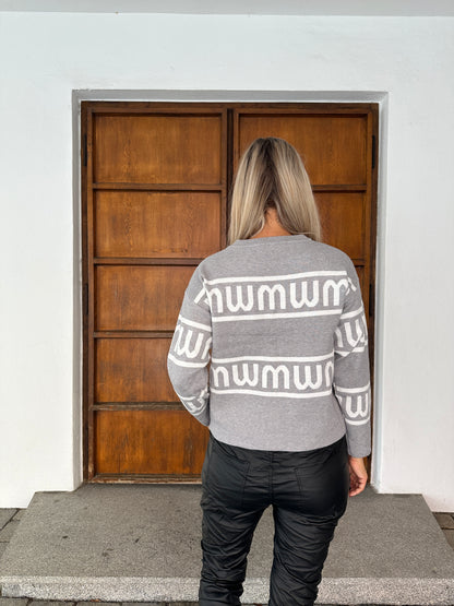 Pullover in Grau/Wollweiß