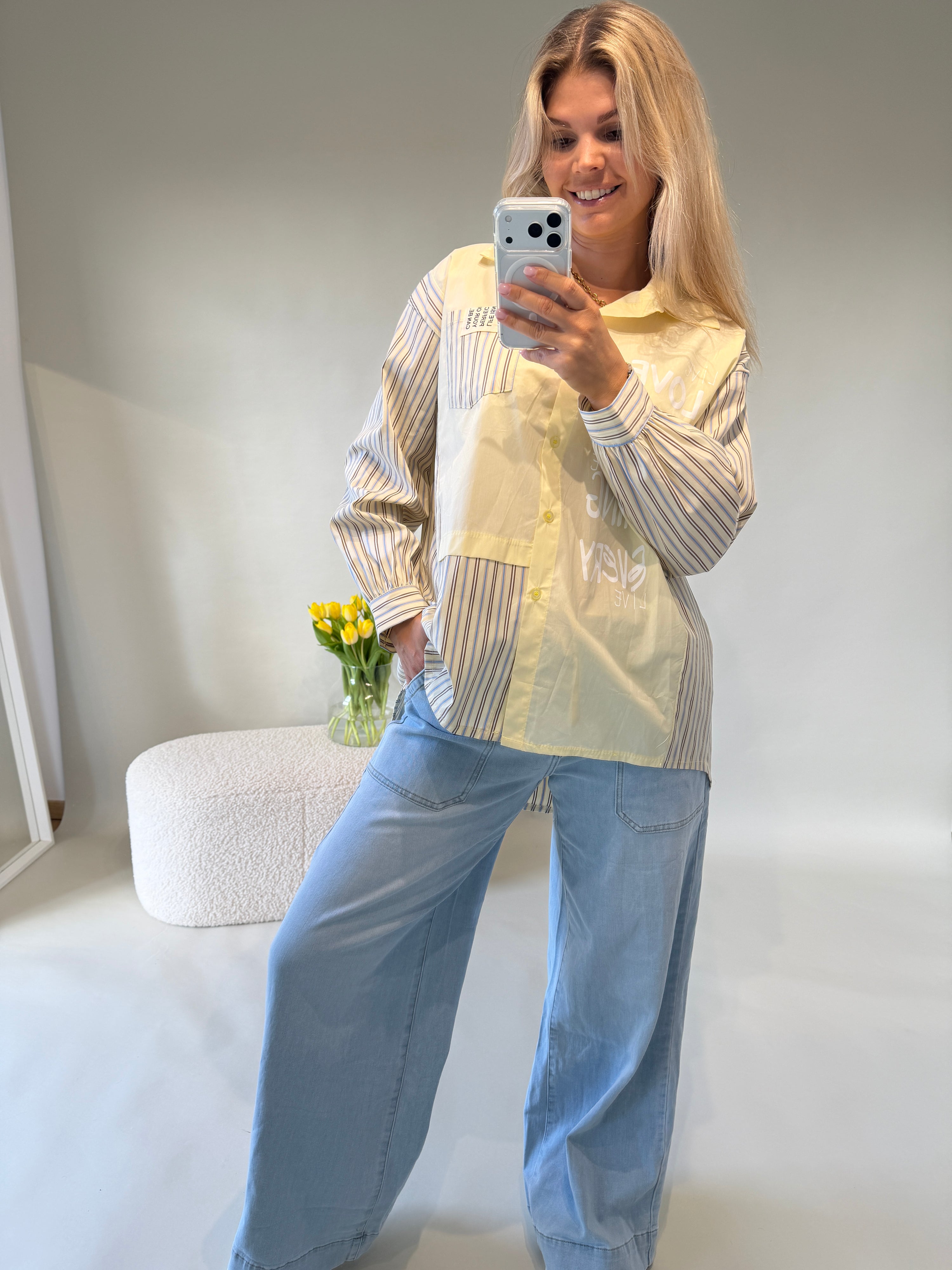 Bluse in Zitronengelb gestreift