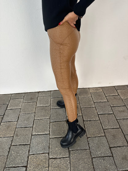 Leggings in Zimt mit Leo-Muster