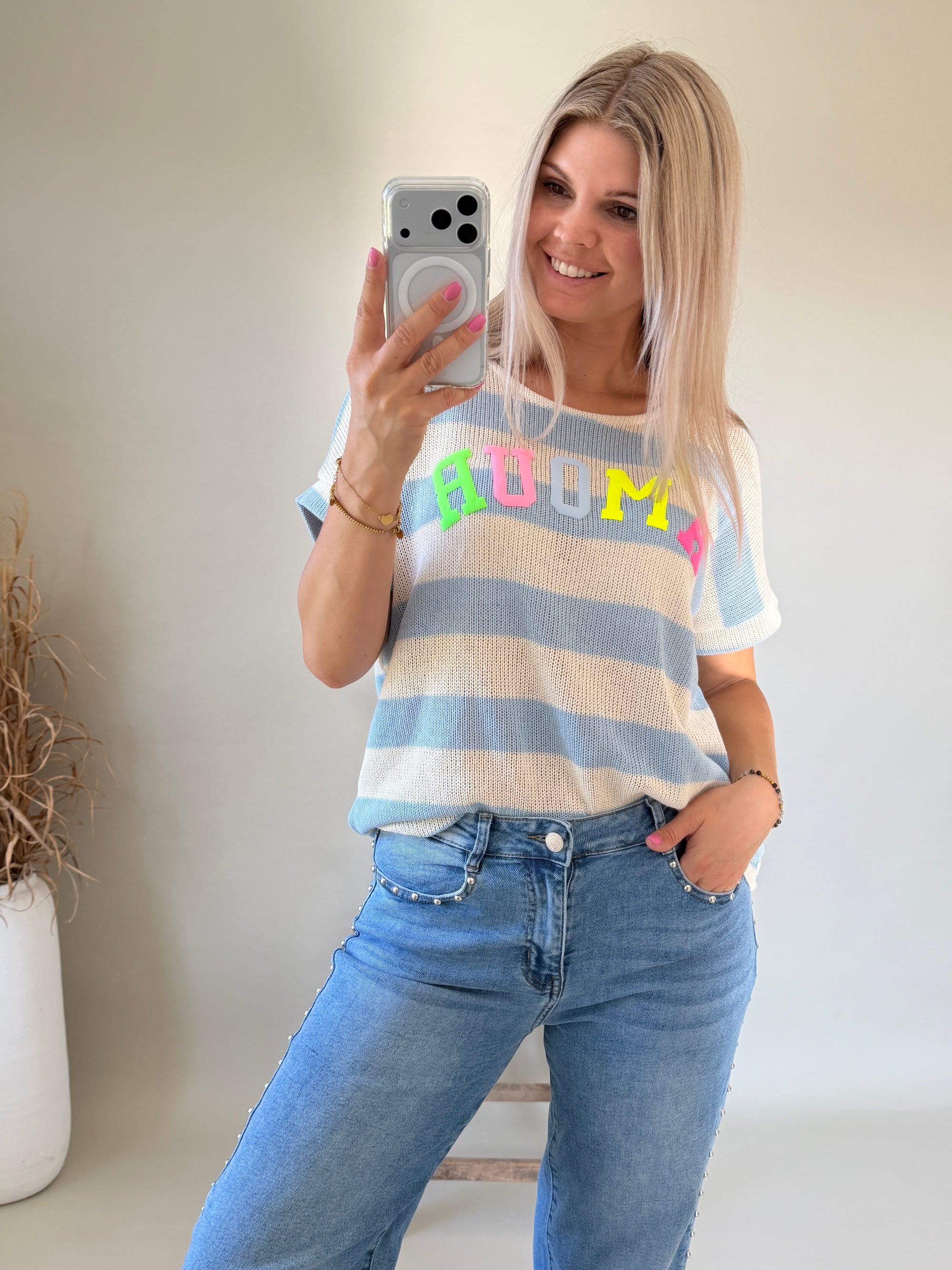 Pullover in Hellblau gestreift ( kurzarm)