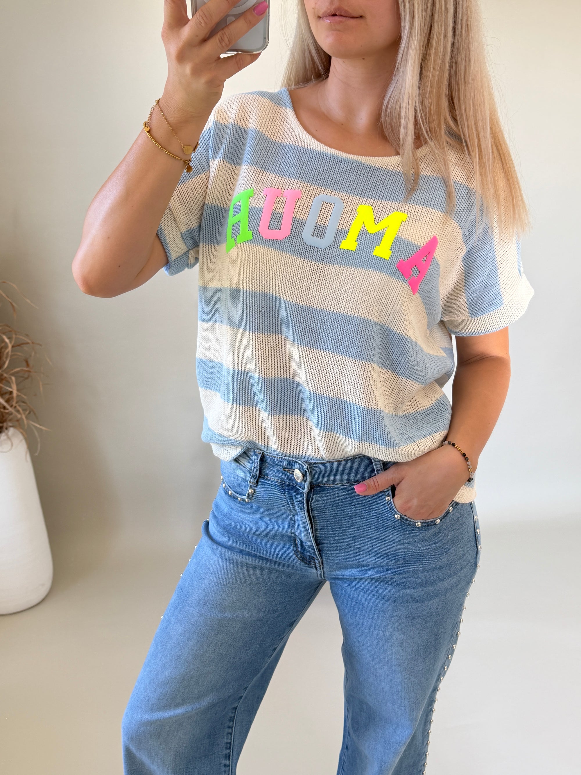 Pullover in Hellblau gestreift ( kurzarm)