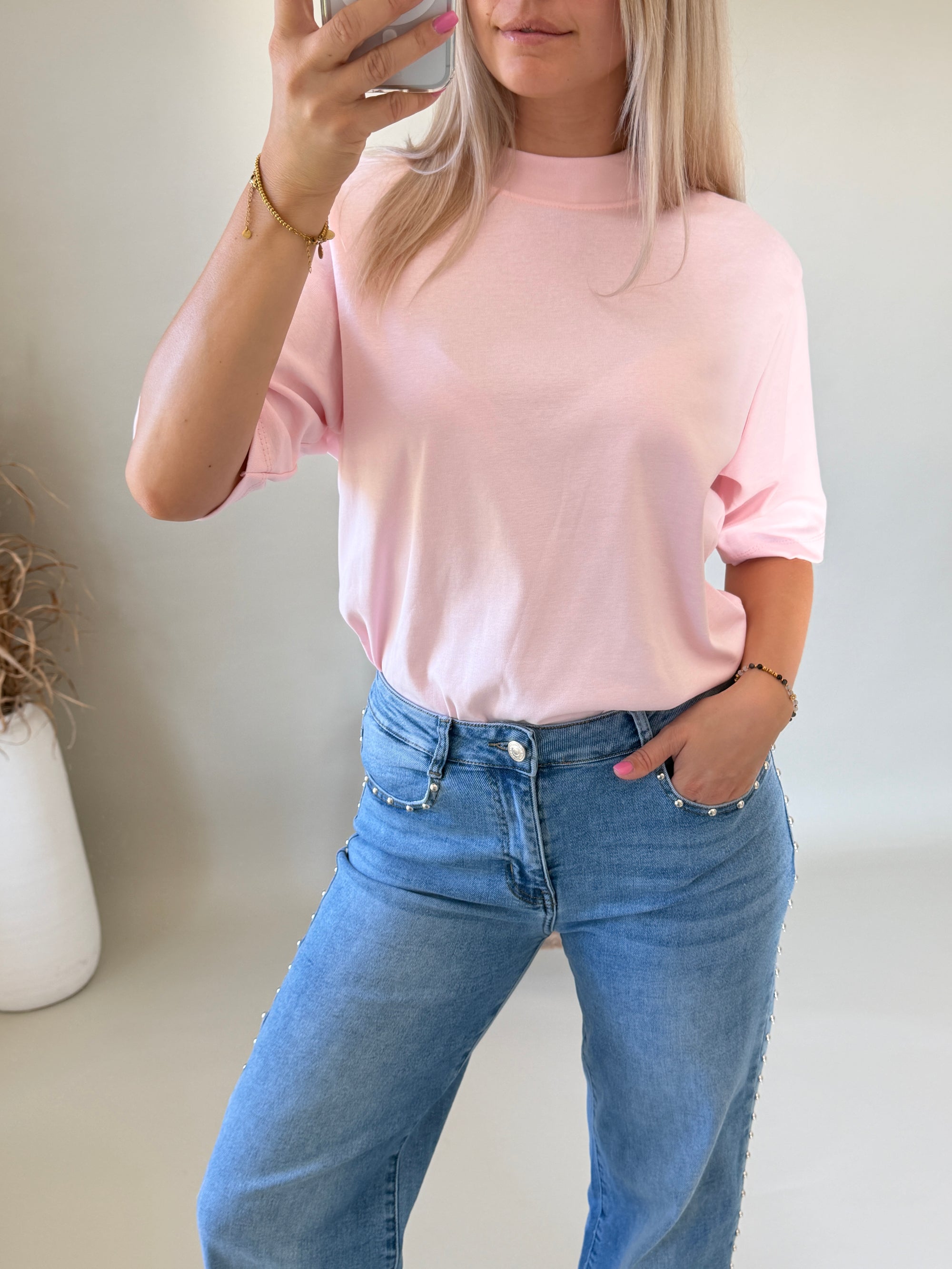 T-Shirt in Rosa mit  Stehkragen
