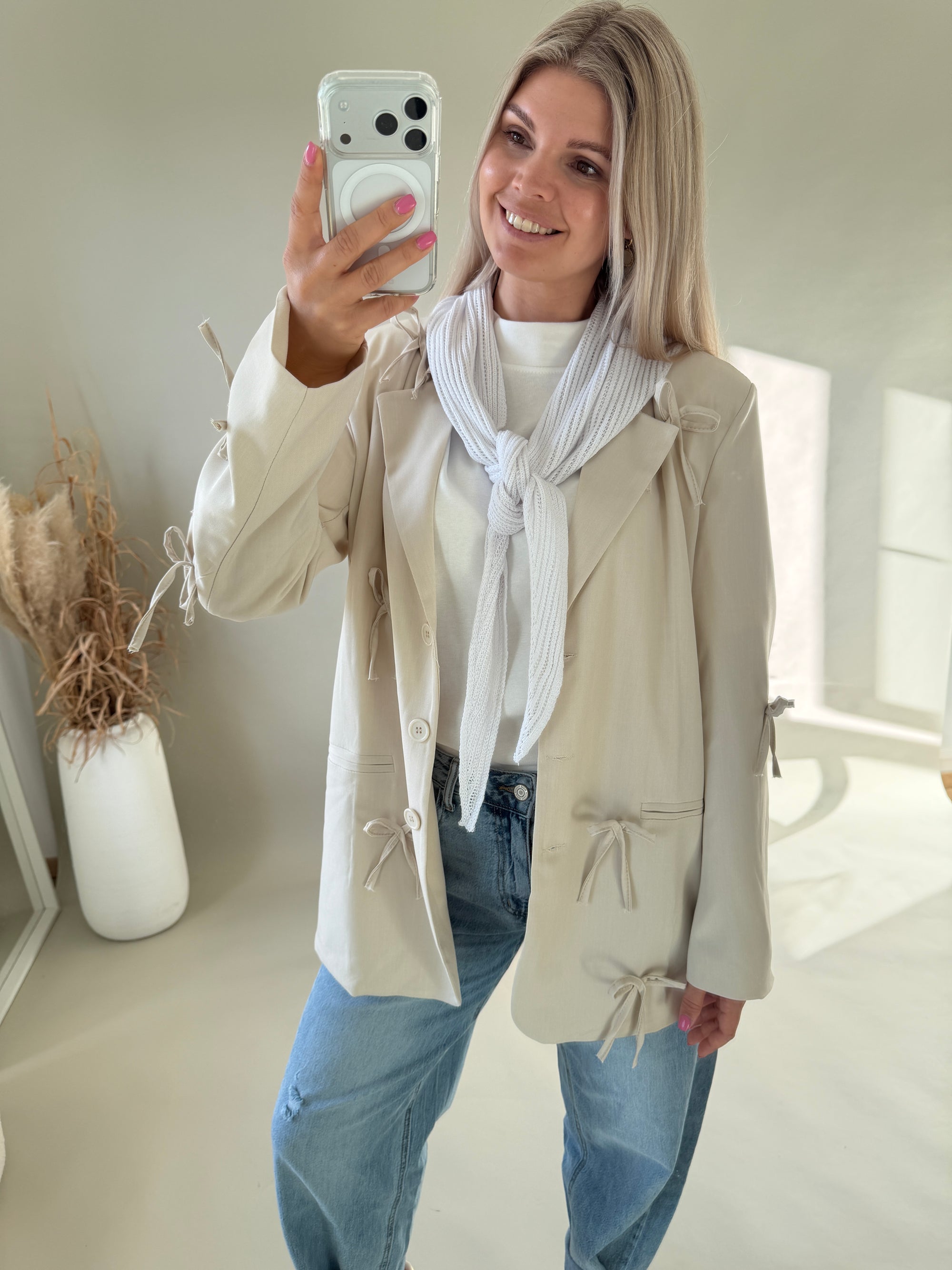 Tuch in Weiß ( Strick)