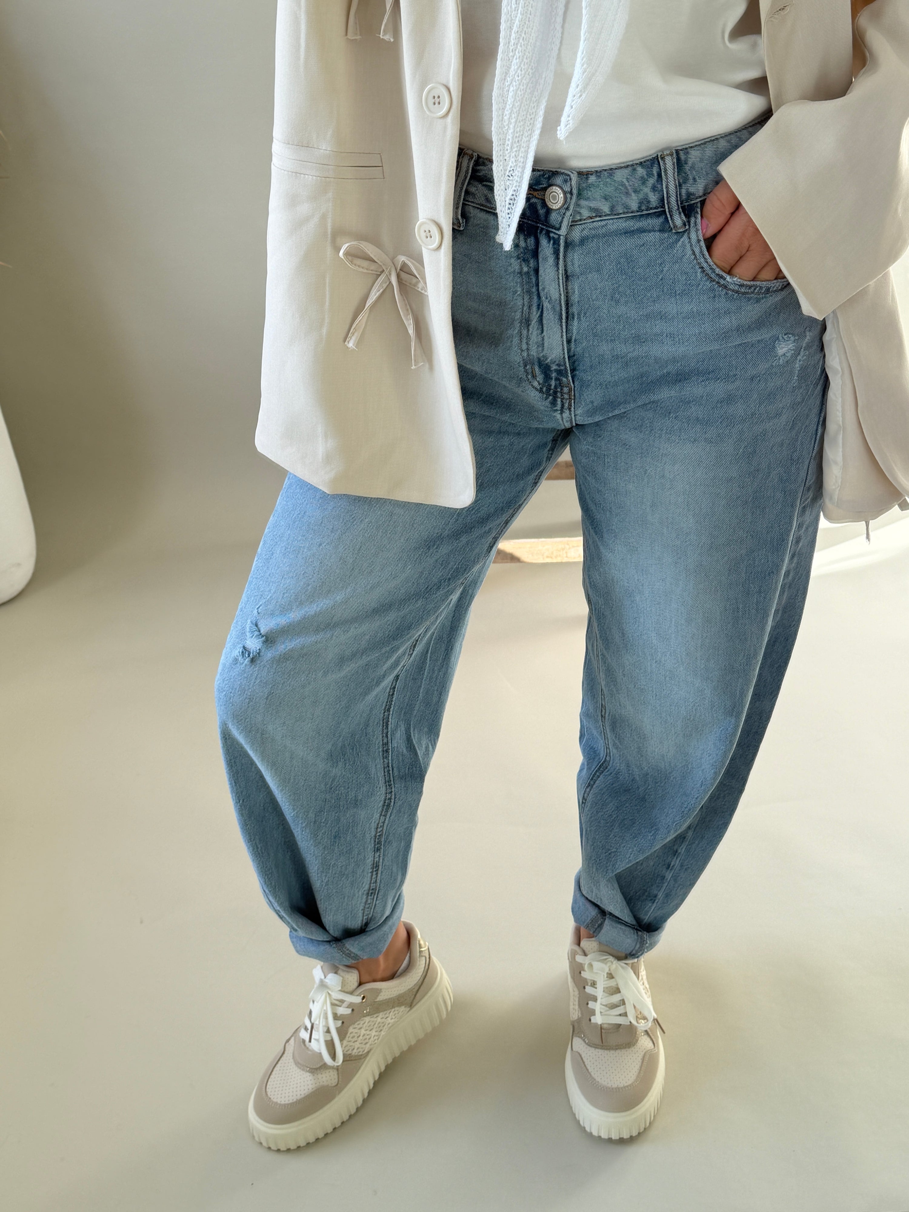 Jeans ( Ballon ) mit Leogürtel