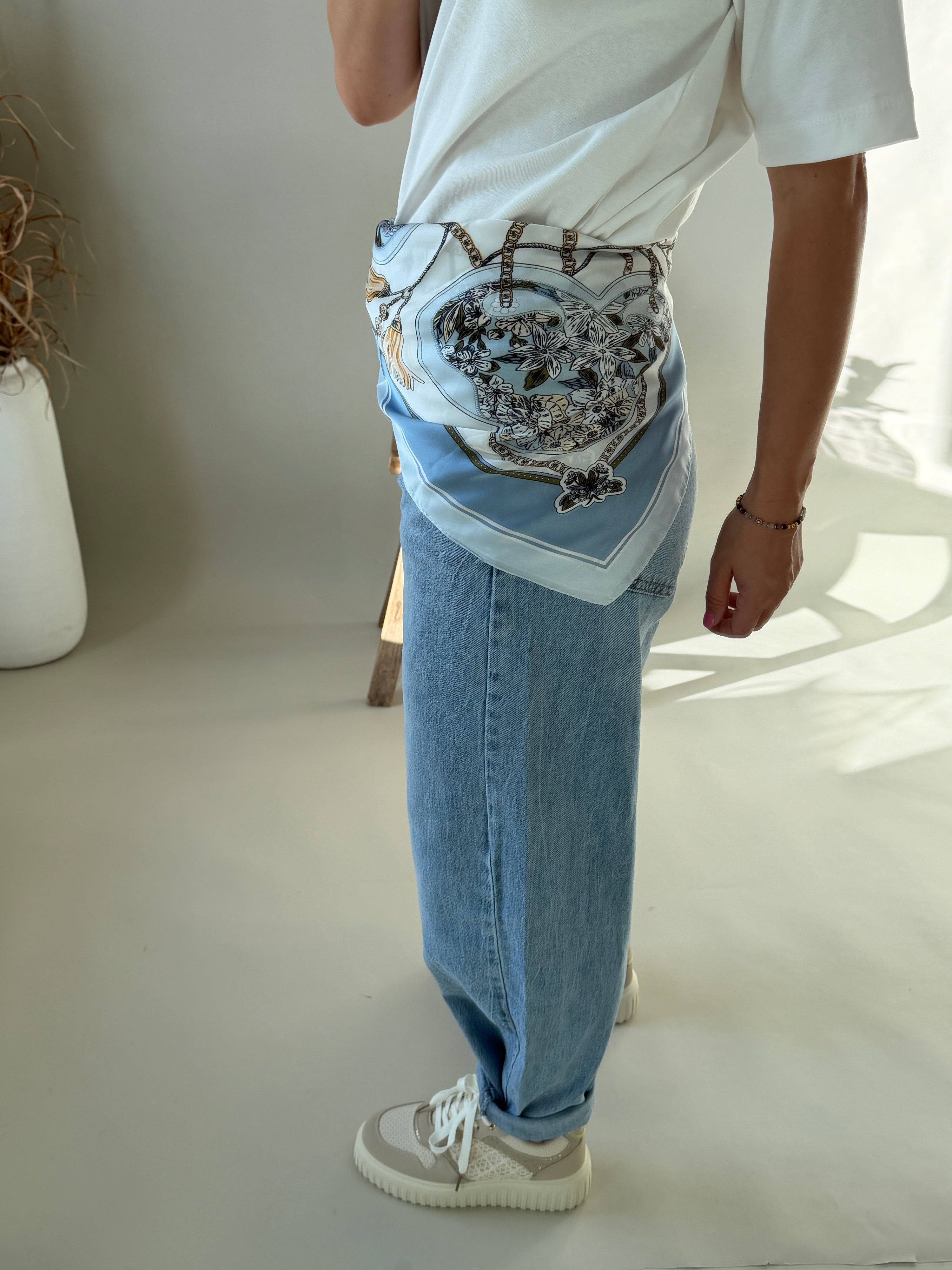 Jeans ( Ballon ) mit Leogürtel