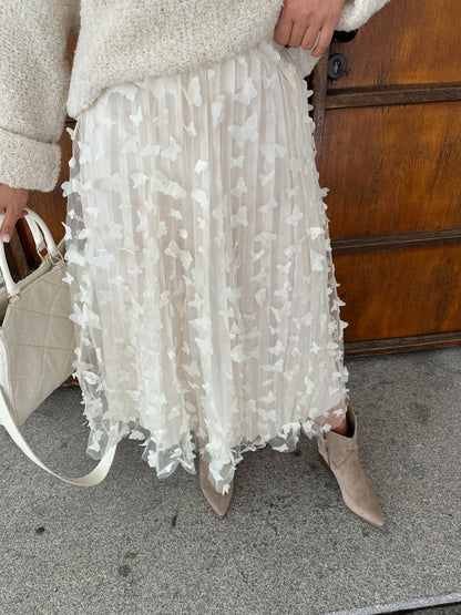 Rock mit Schmetterlinge in Wollweiß