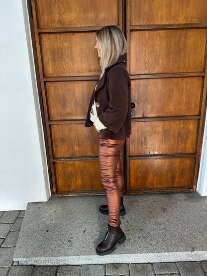 Hose in Lederoptik in Rost