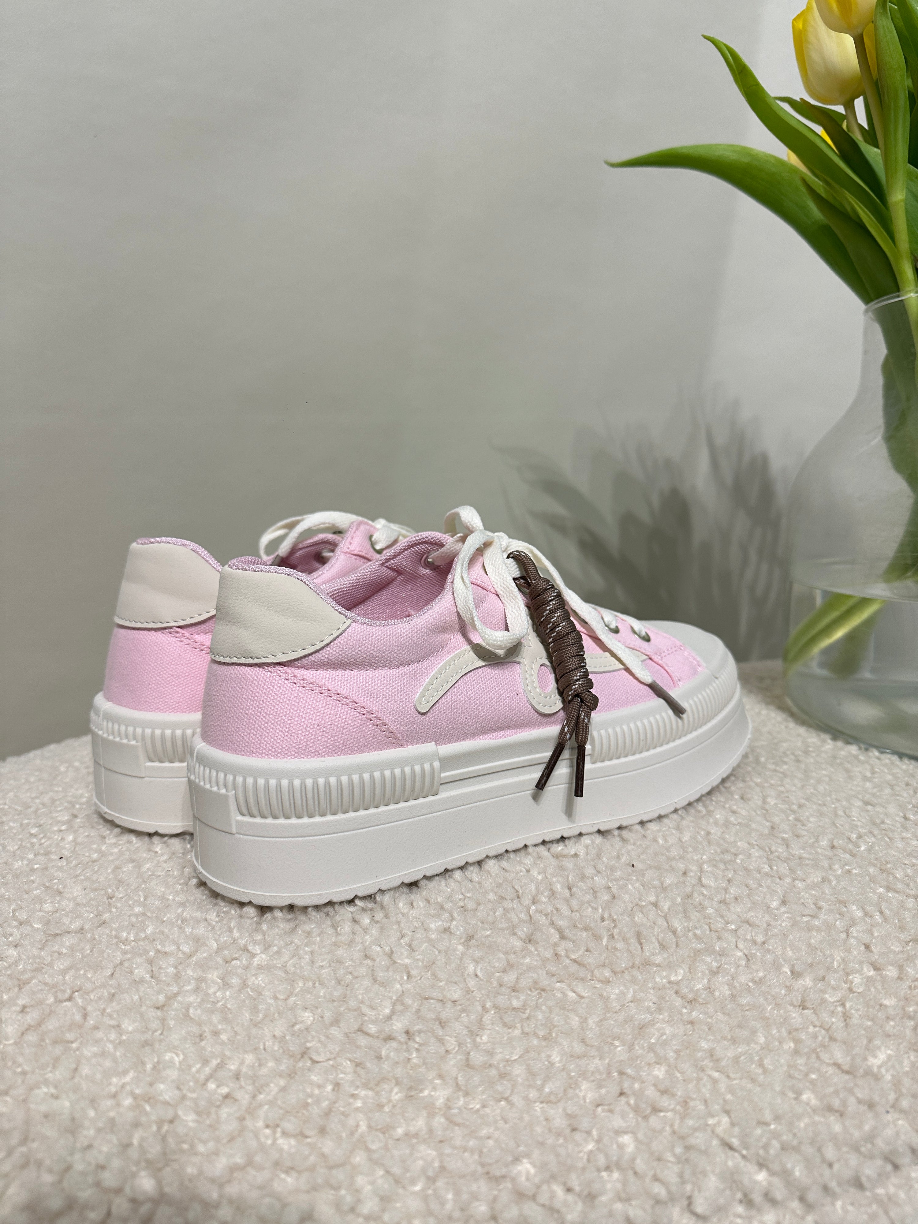 Sneaker in Rosa/Weiß