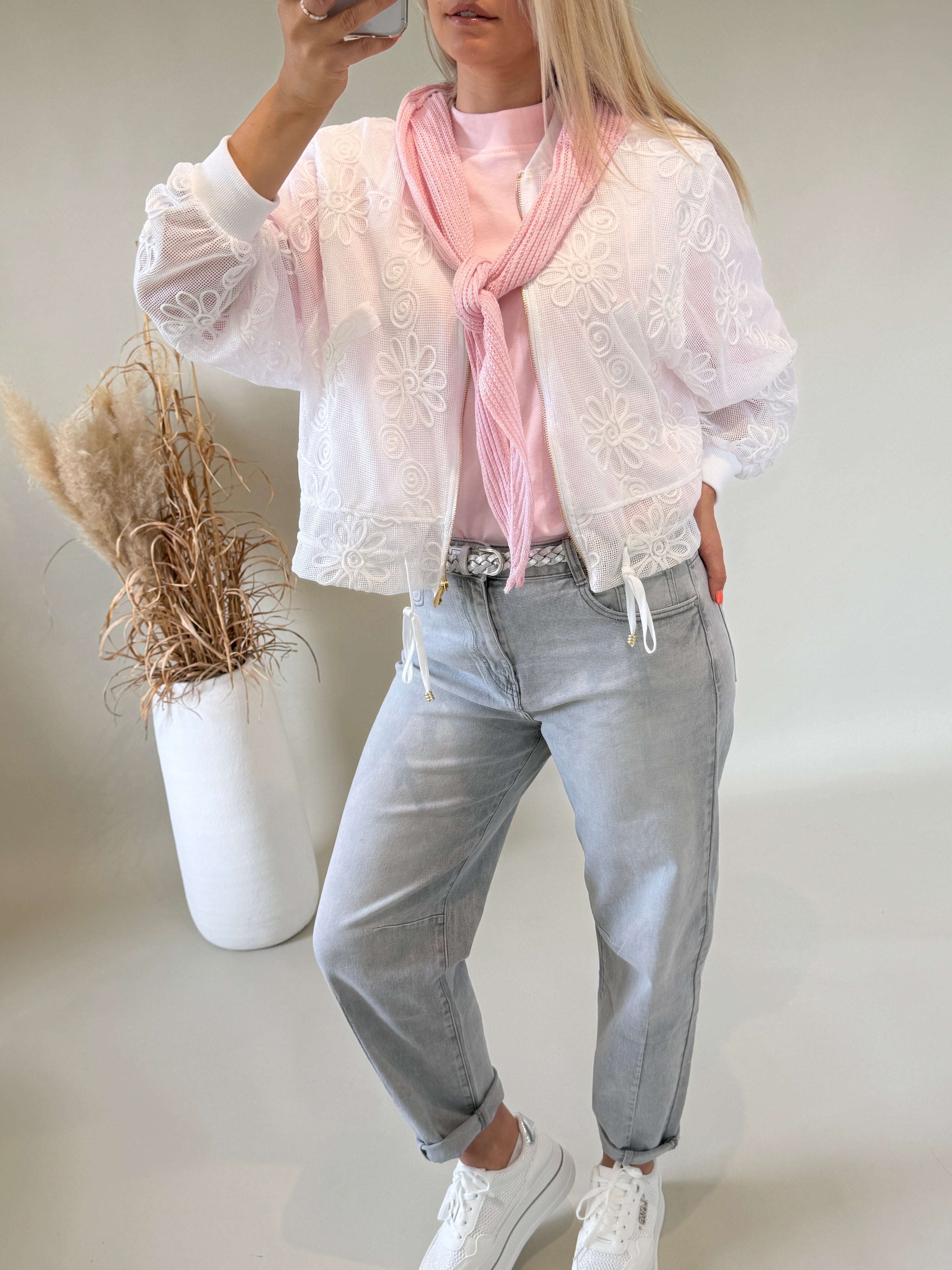 Jacke in Weiß mit Blumenmuster