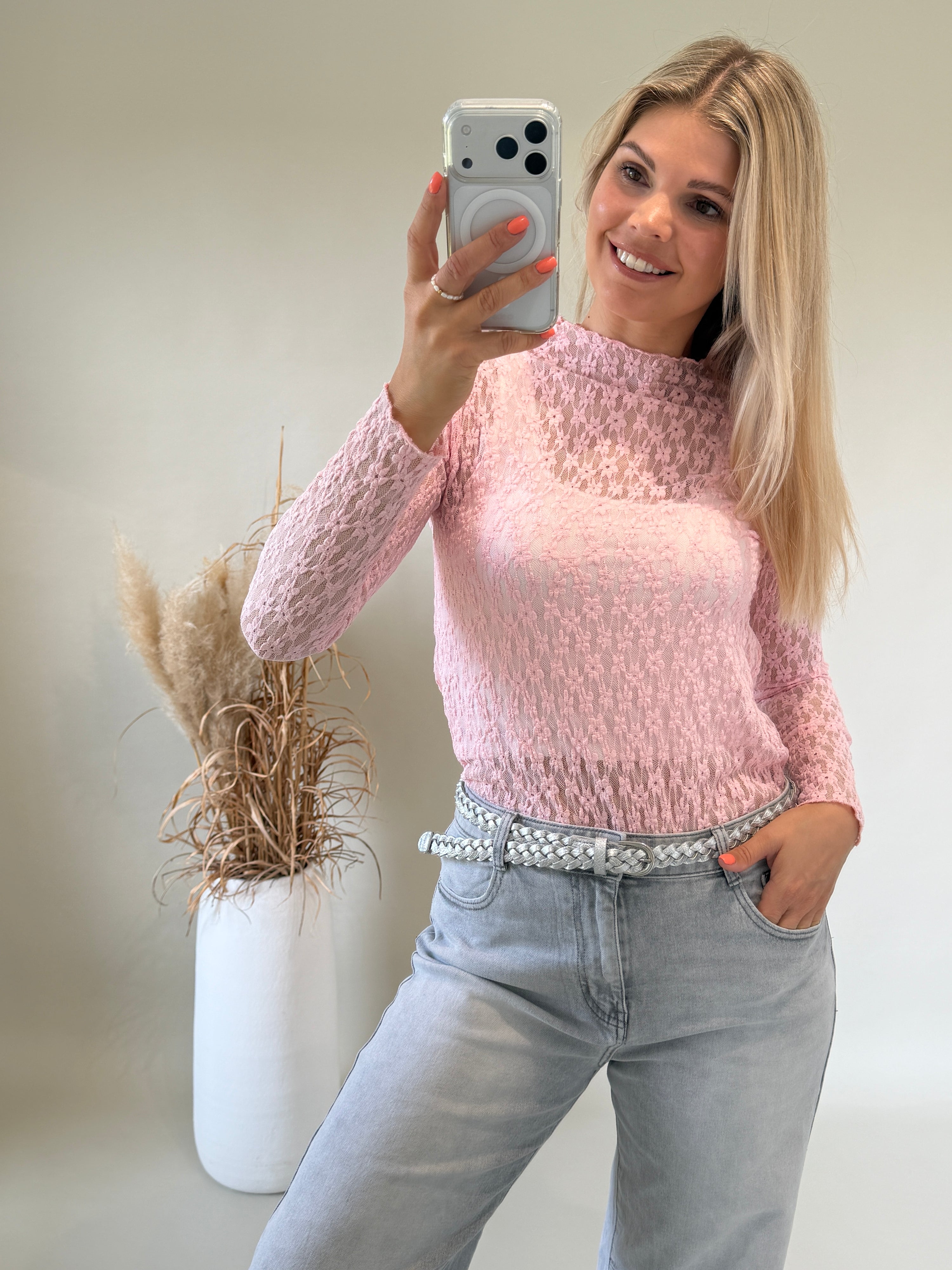 Spitzenshirt in Rosa mit Stehkragen