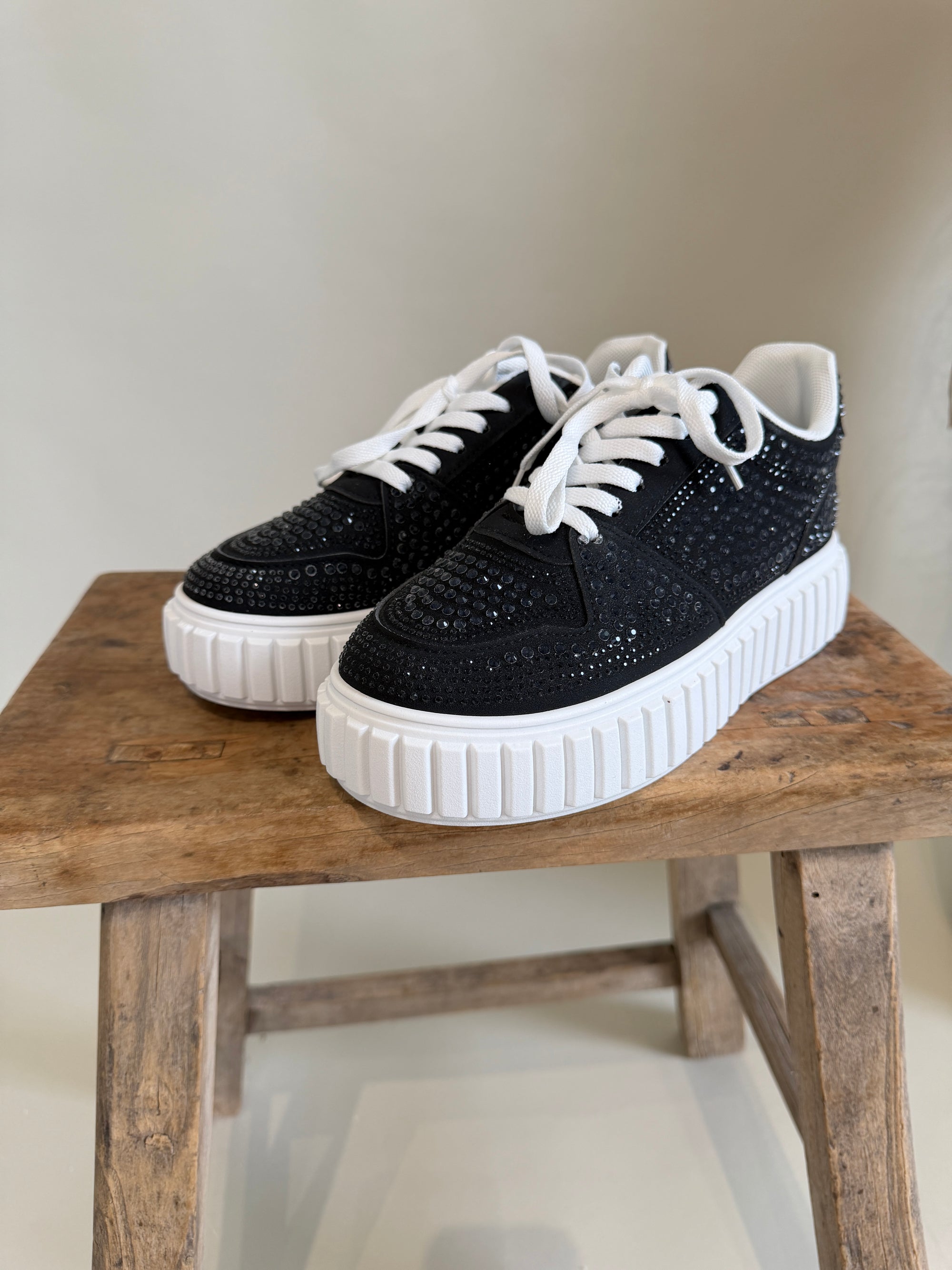 Sneaker in Schwarz ( Glitzersteine )