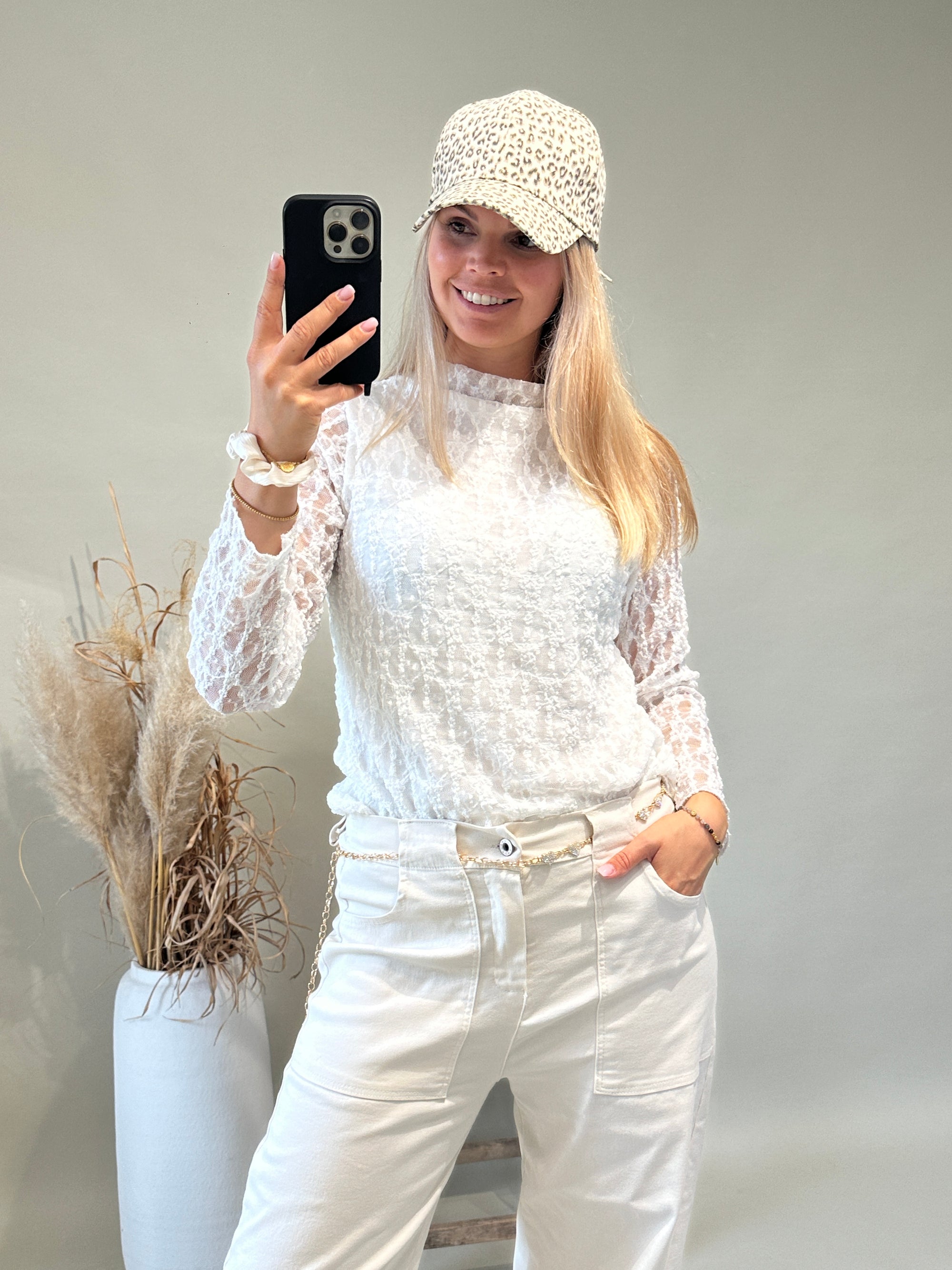 Spitzenshirt in Weiß ( unterlegt )