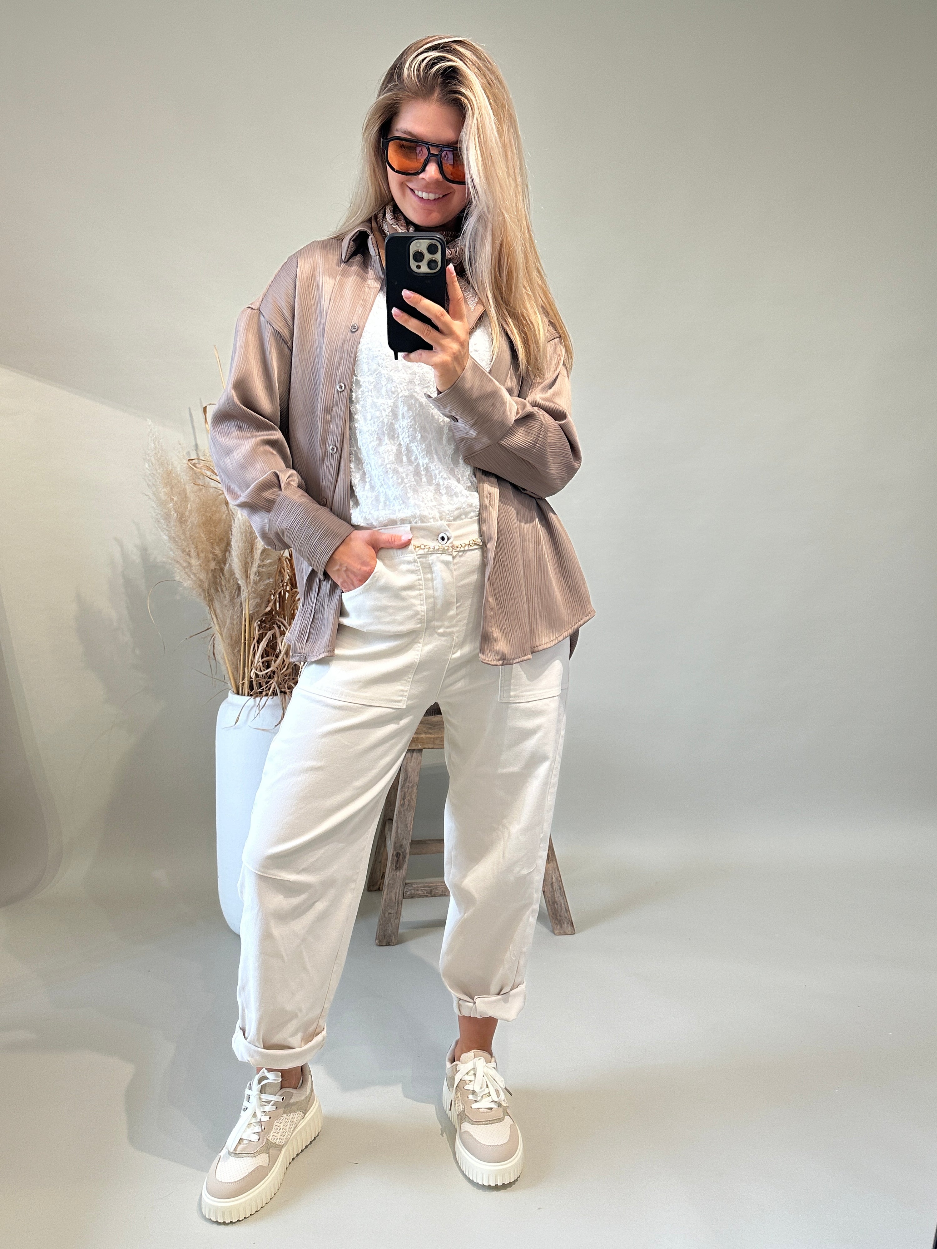 Bluse in Taupe