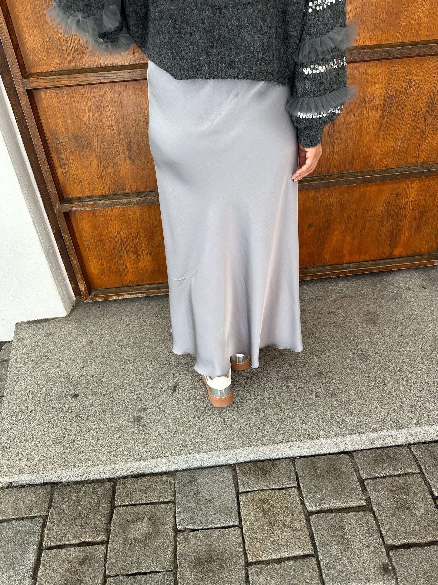 rock in hellgrau (satin)