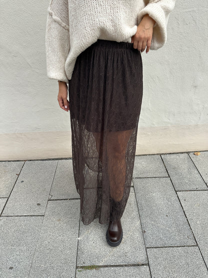 Spitzenrock in Schokobraun mit Unterrock
