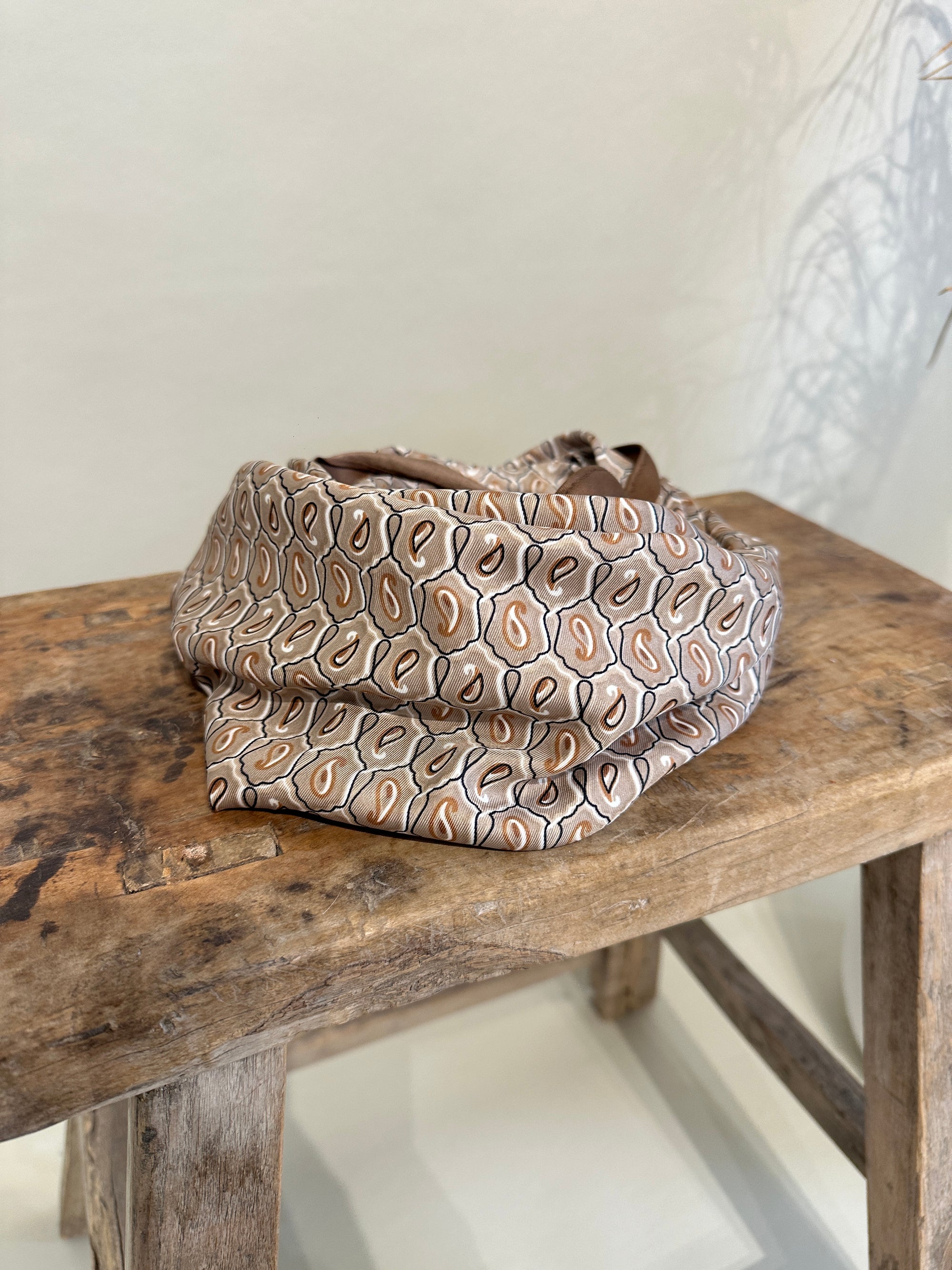 Dreieckstuch in Zimt gemustert