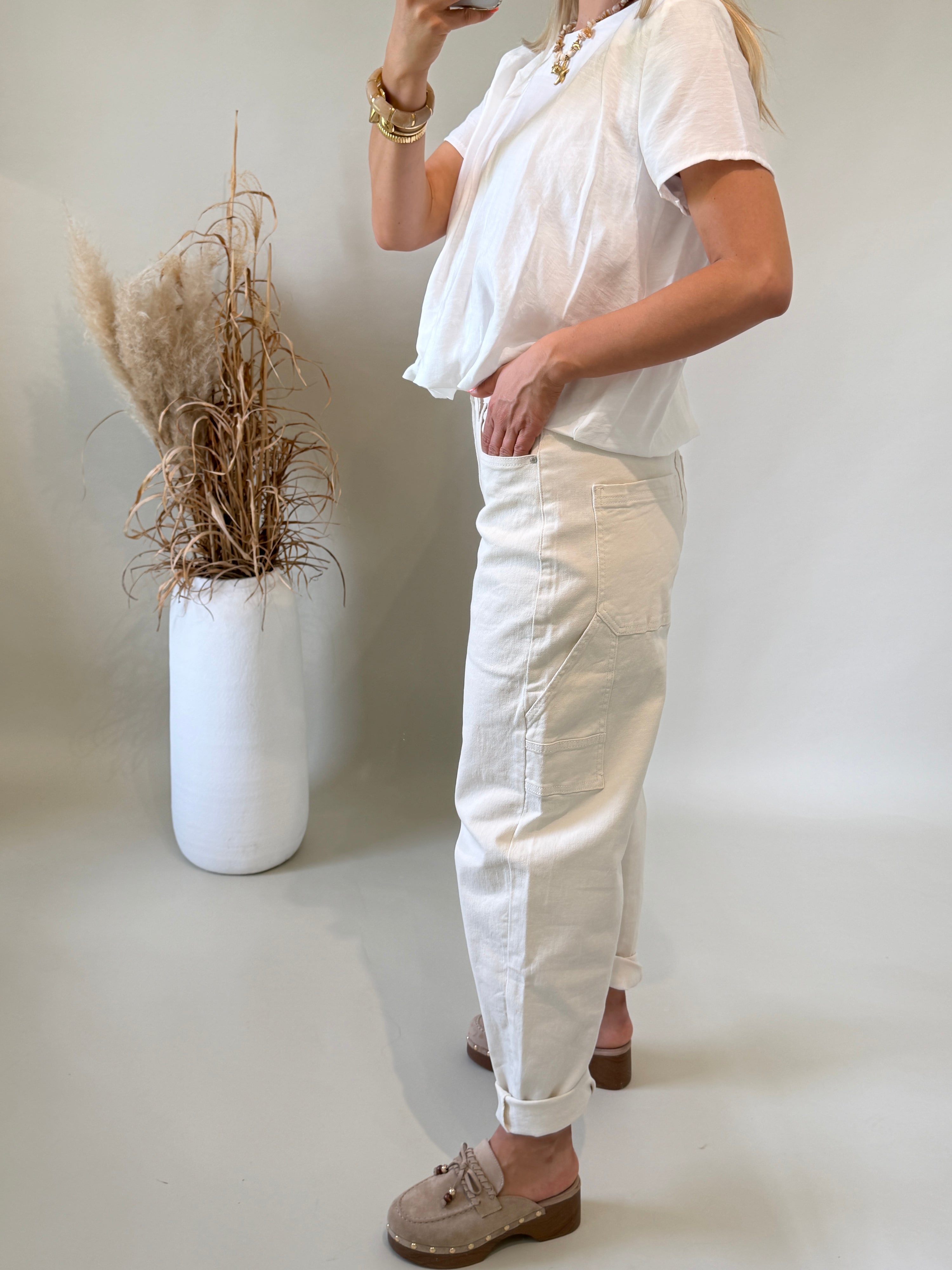 Bluse in Weiß mit (Leokette)
