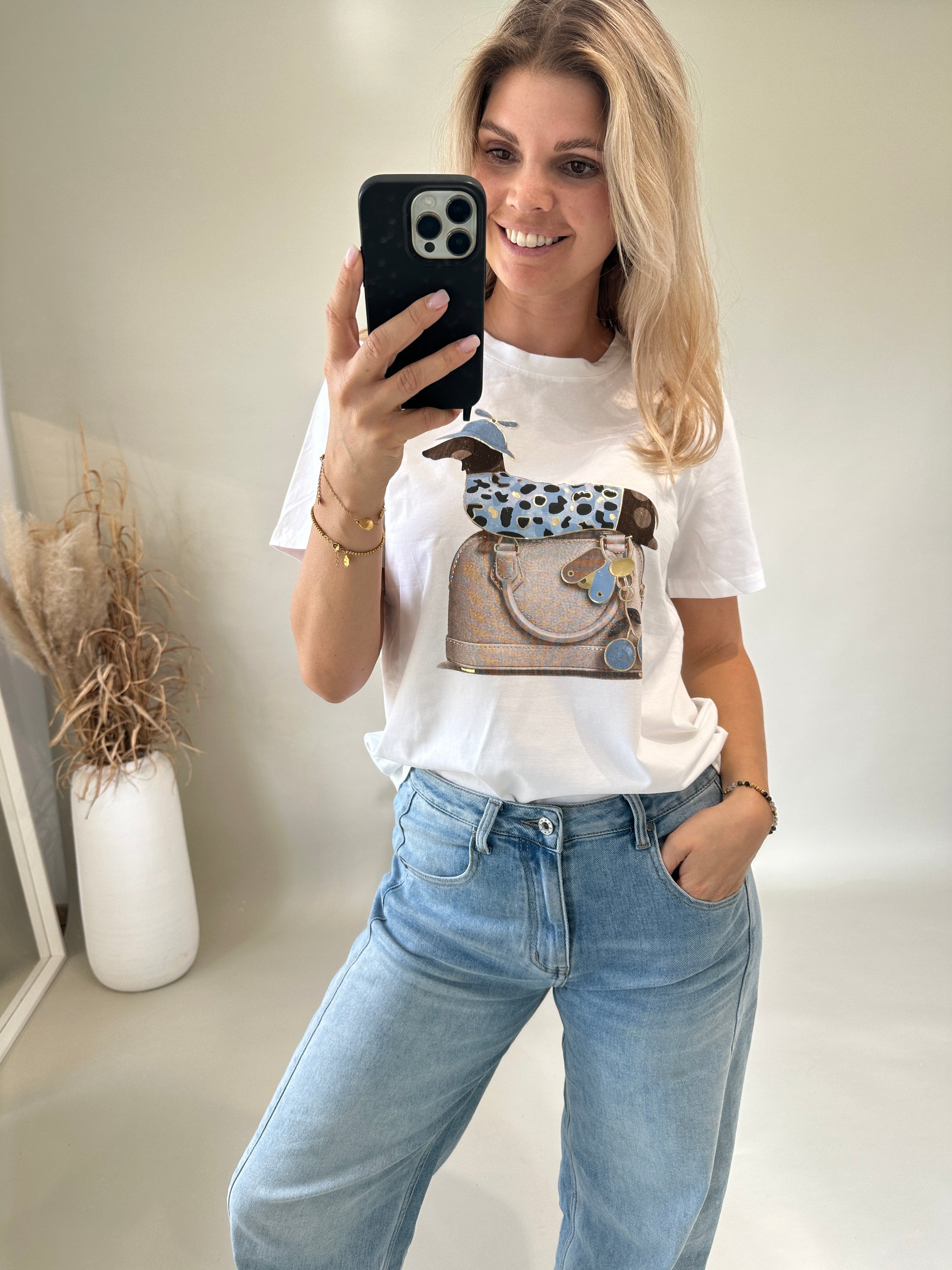 T-Shirt Hund in Hellblau