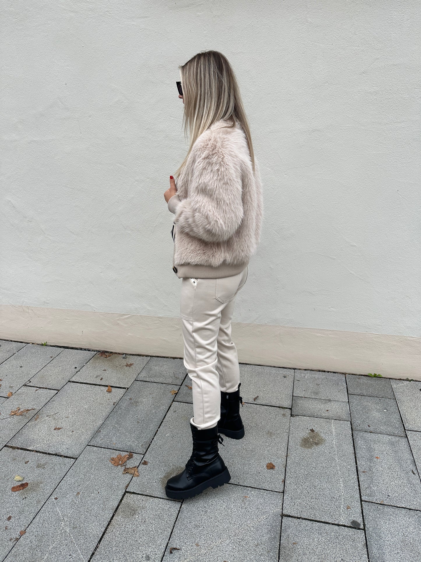 felljacke in beige