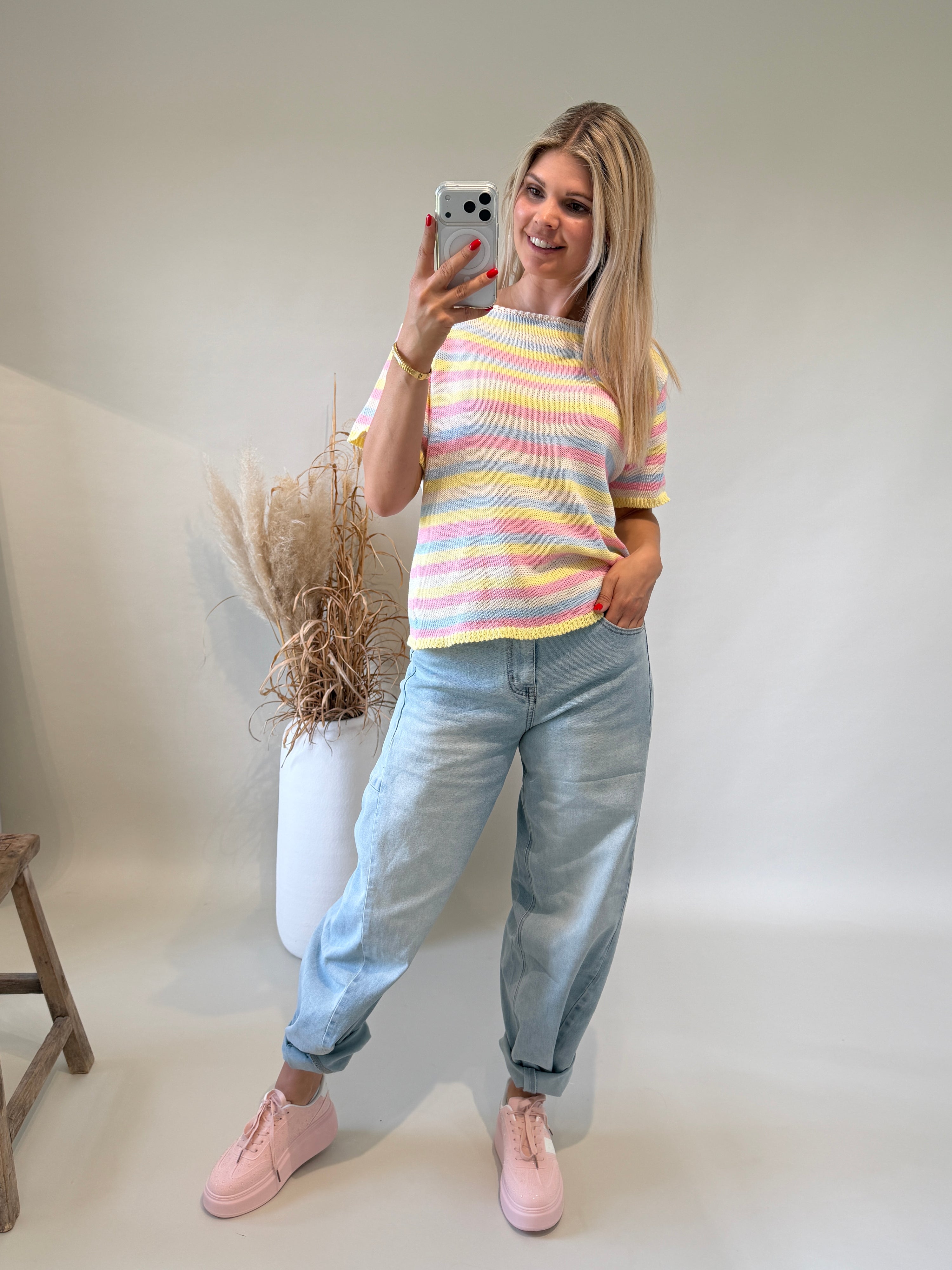 Pullover gestreift in Rosa / Hellblau / Gelb / Weiß